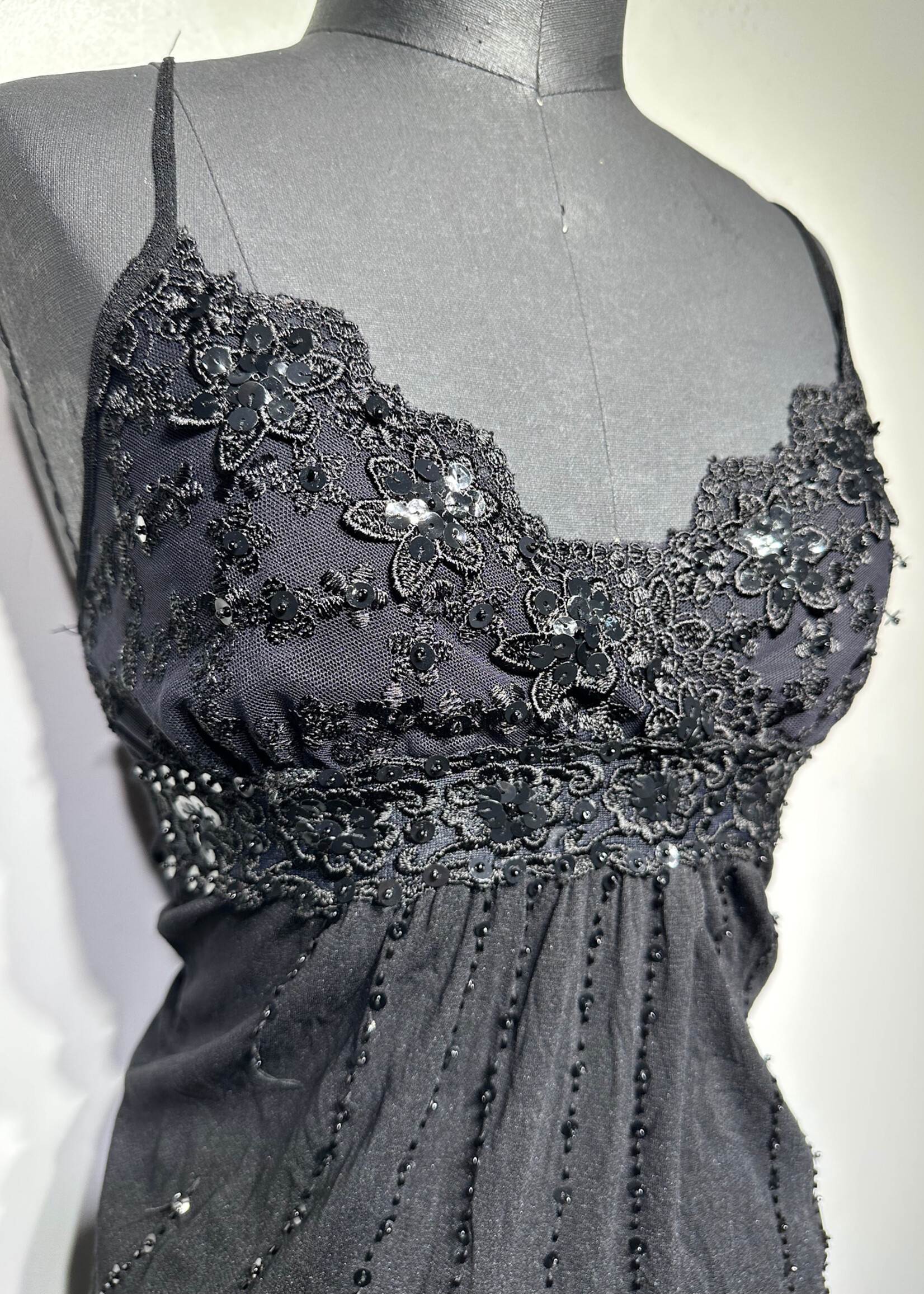 Twenty One 2000s Black Sequin Tank S