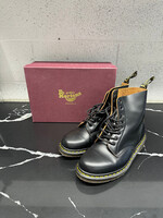 Dr Martens Made In England Black 8 eyelet Boots Masc 10