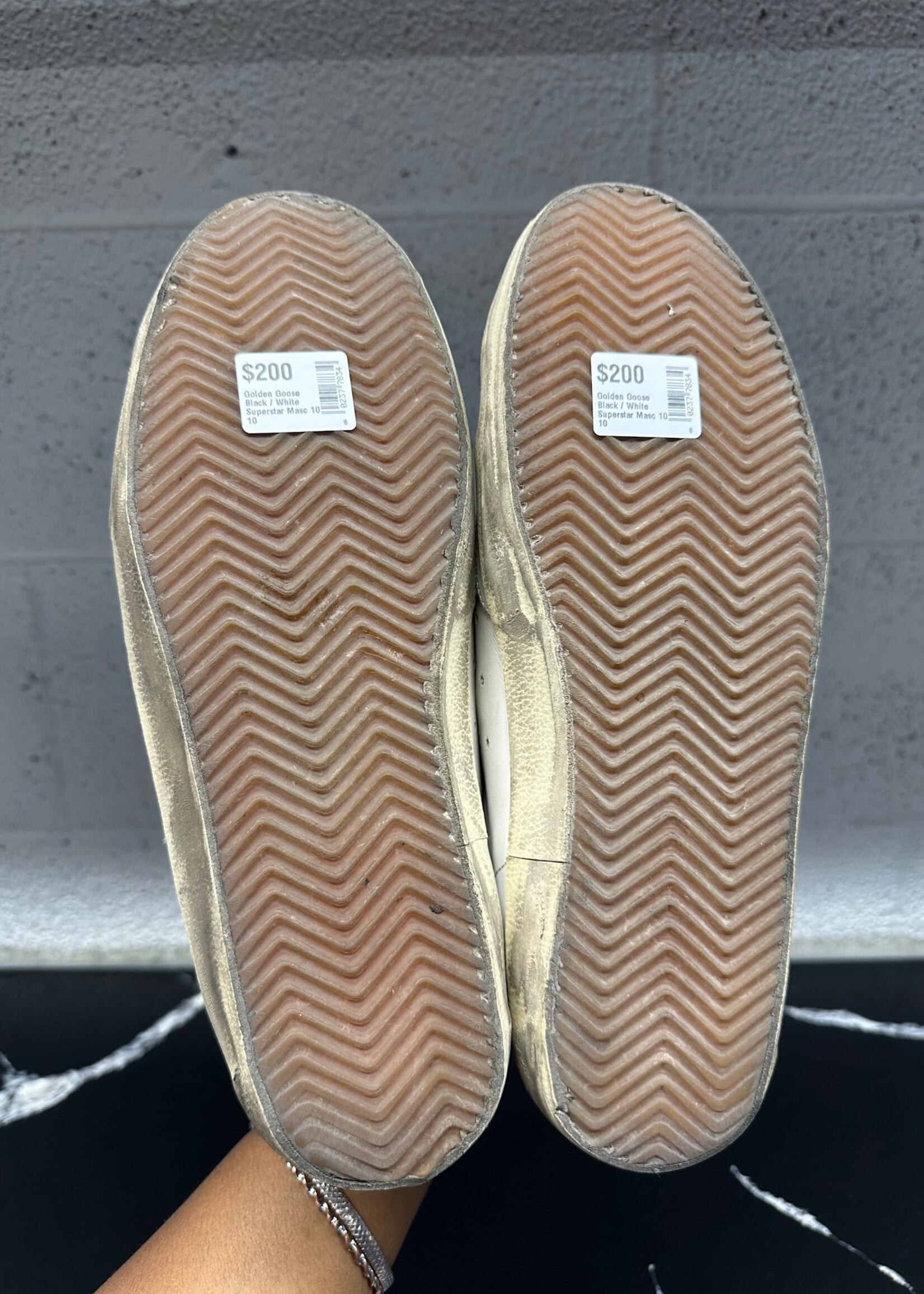 Golden Goose Black / White Superstar Masc 10