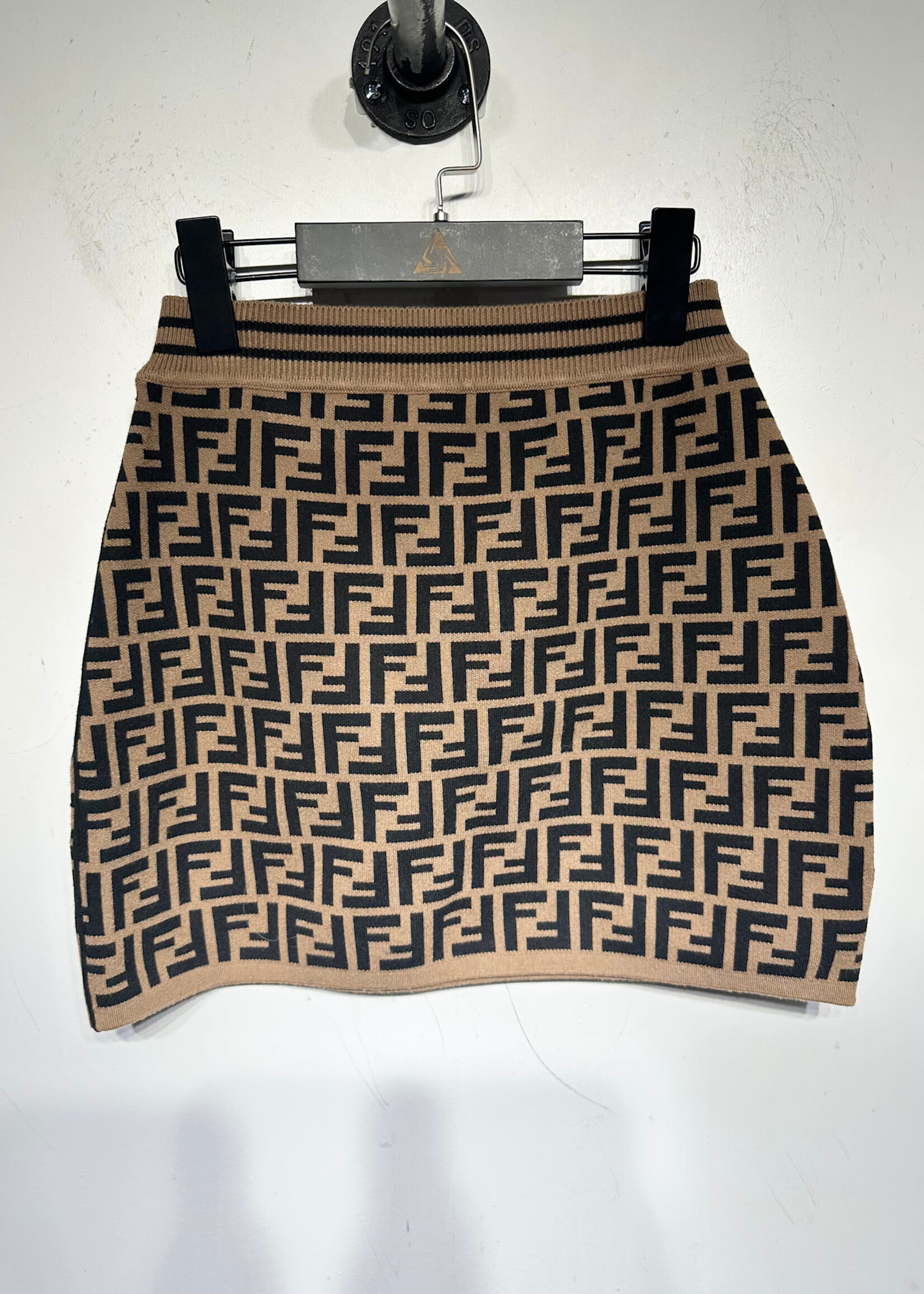 Fendi Kids Monogram Skirt 10Y (23-26")