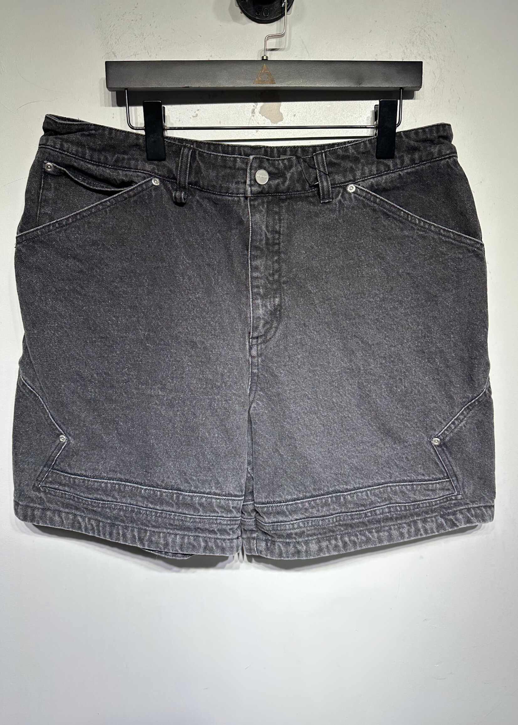 Jordan Brand Black Denim Short Masc 36