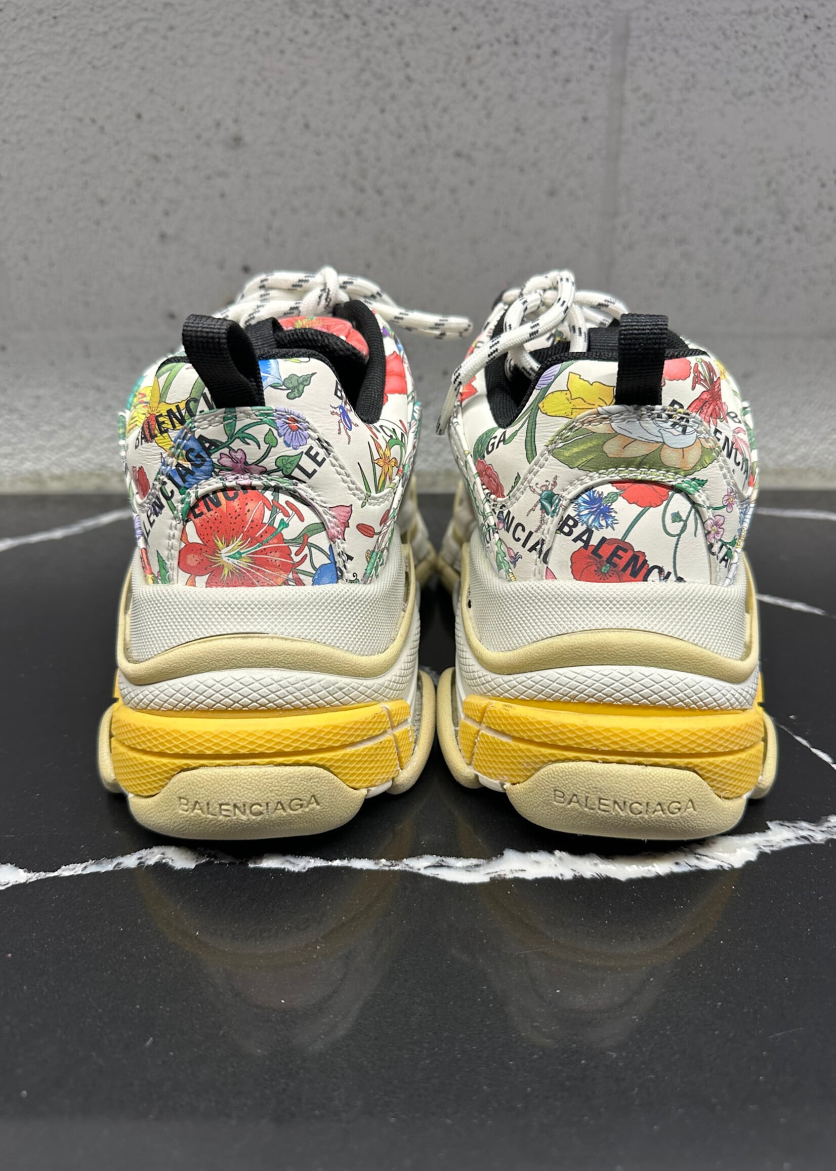Balenciaga Gucci Triple S Masc 7 Fem 8.5
