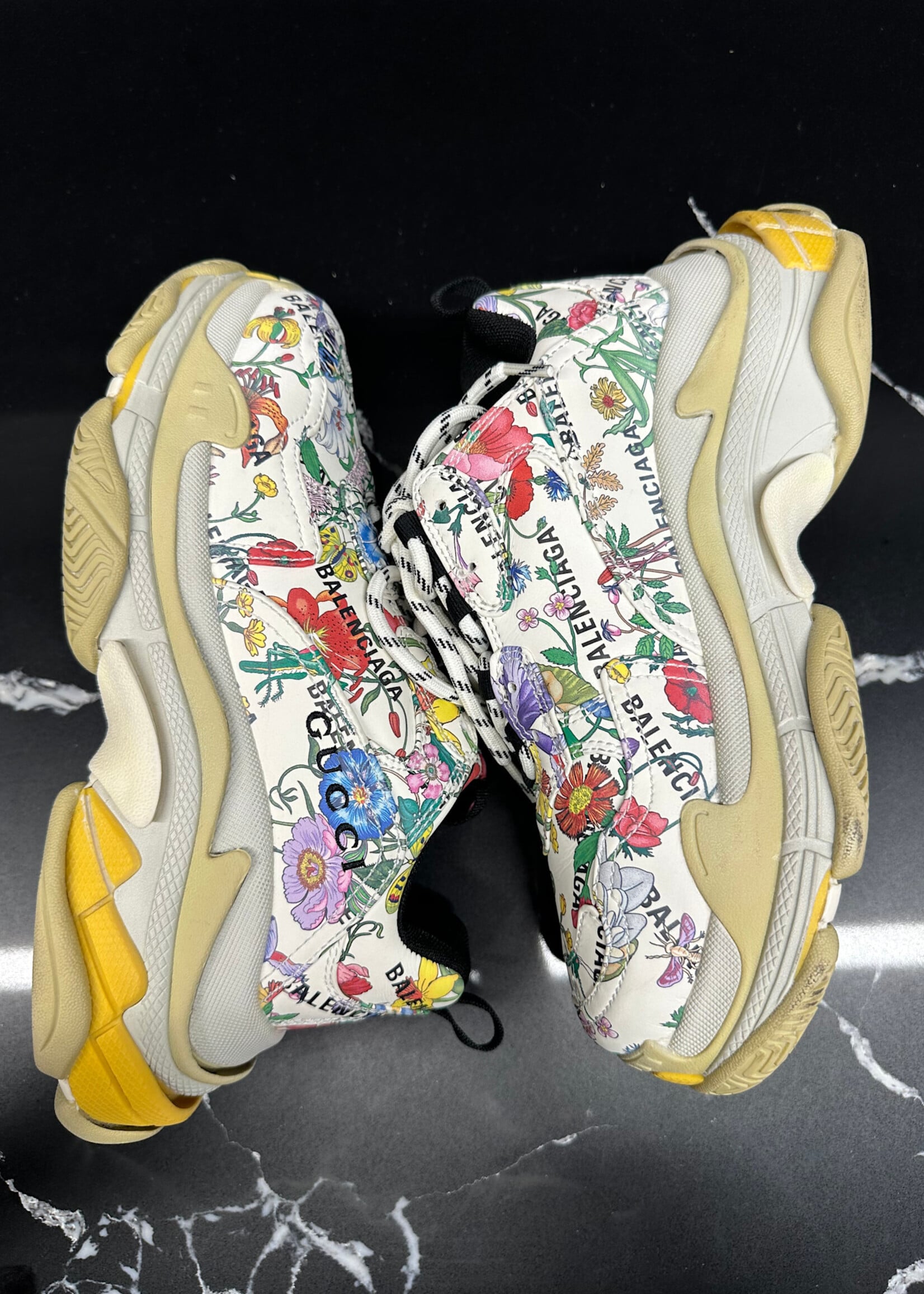 Balenciaga Gucci Triple S Masc 7 Fem 8.5