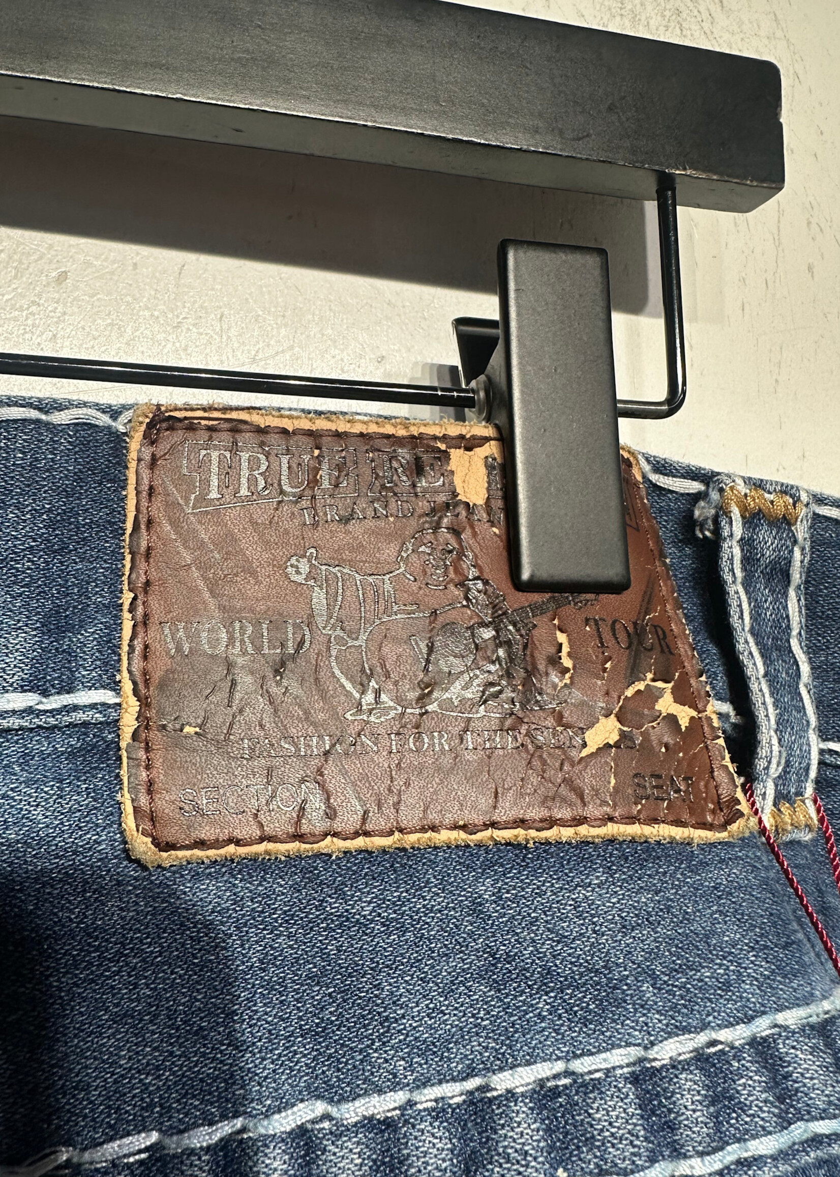 True Religion 2000s Paint Splatter Distress Jeans Masc 38