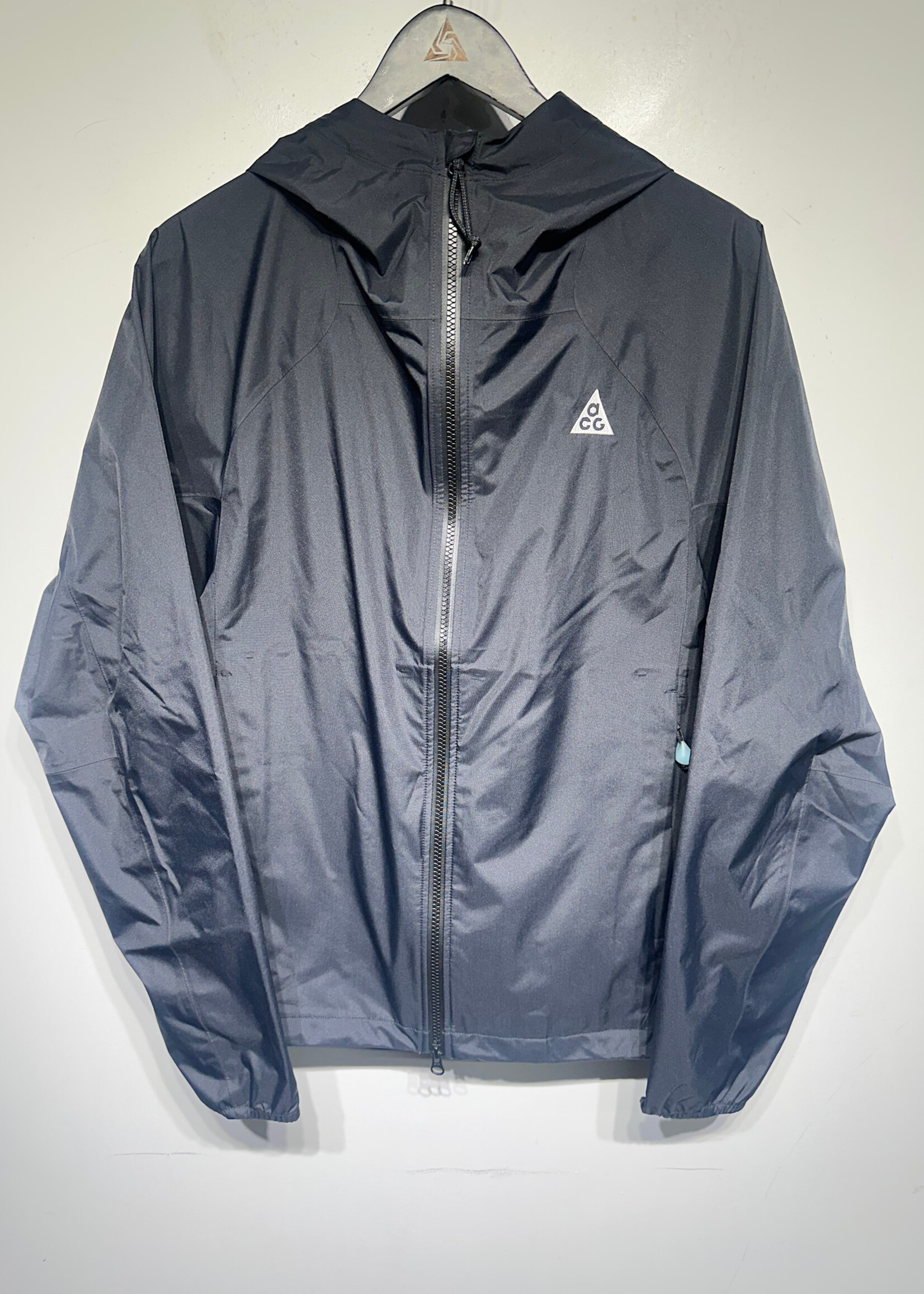 NWT Nike ACG Storm Fit Black Shell Jacket S (Retail: $180)