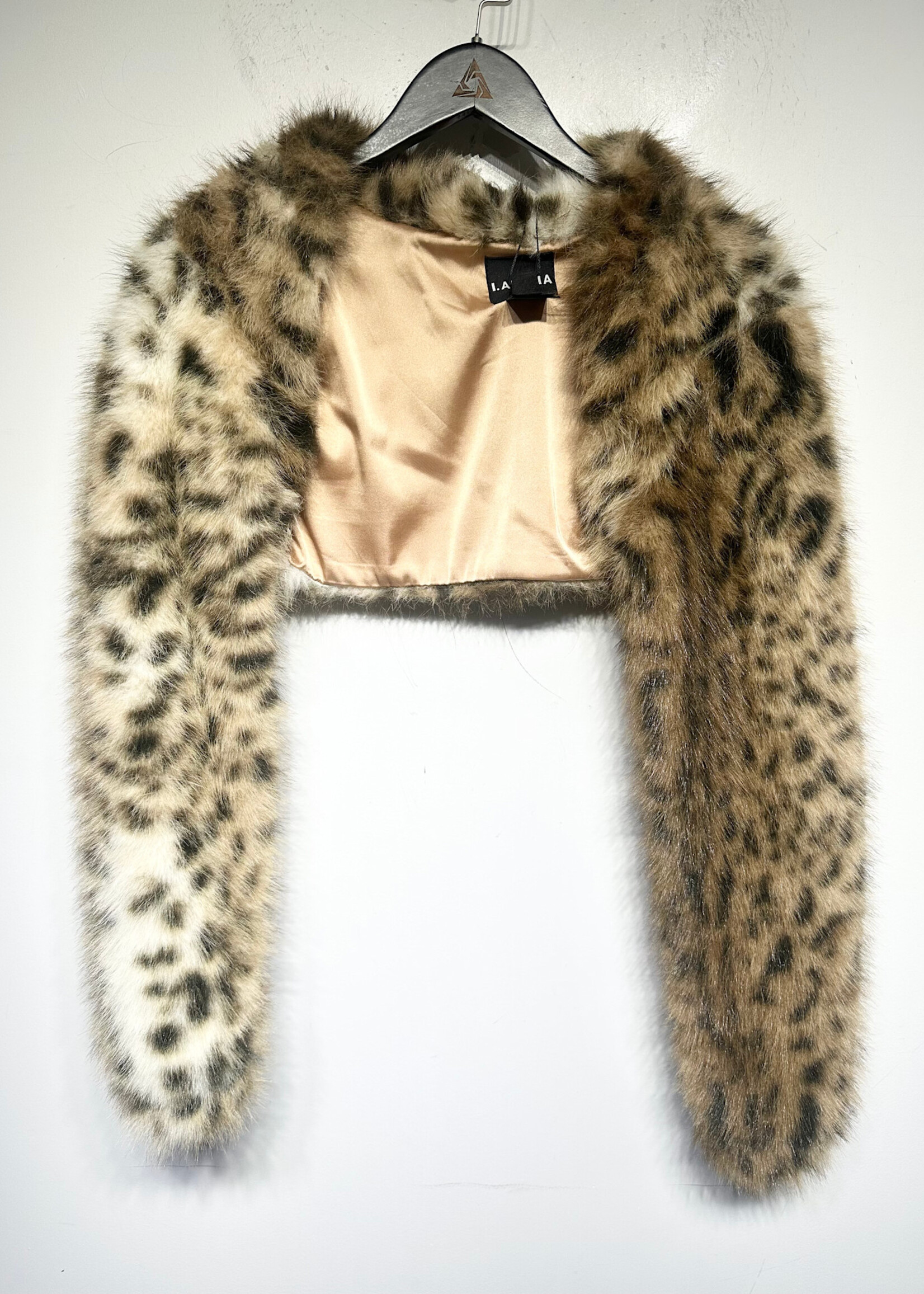 I Am Gia Cheetah Print Faux Fur Shrug M