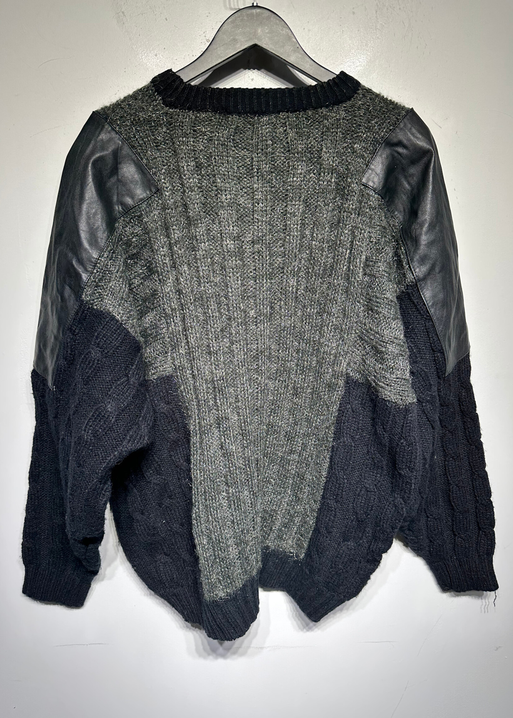 Mark Elliot Grey Fuzzy Leather Trim Oversized Sweater L