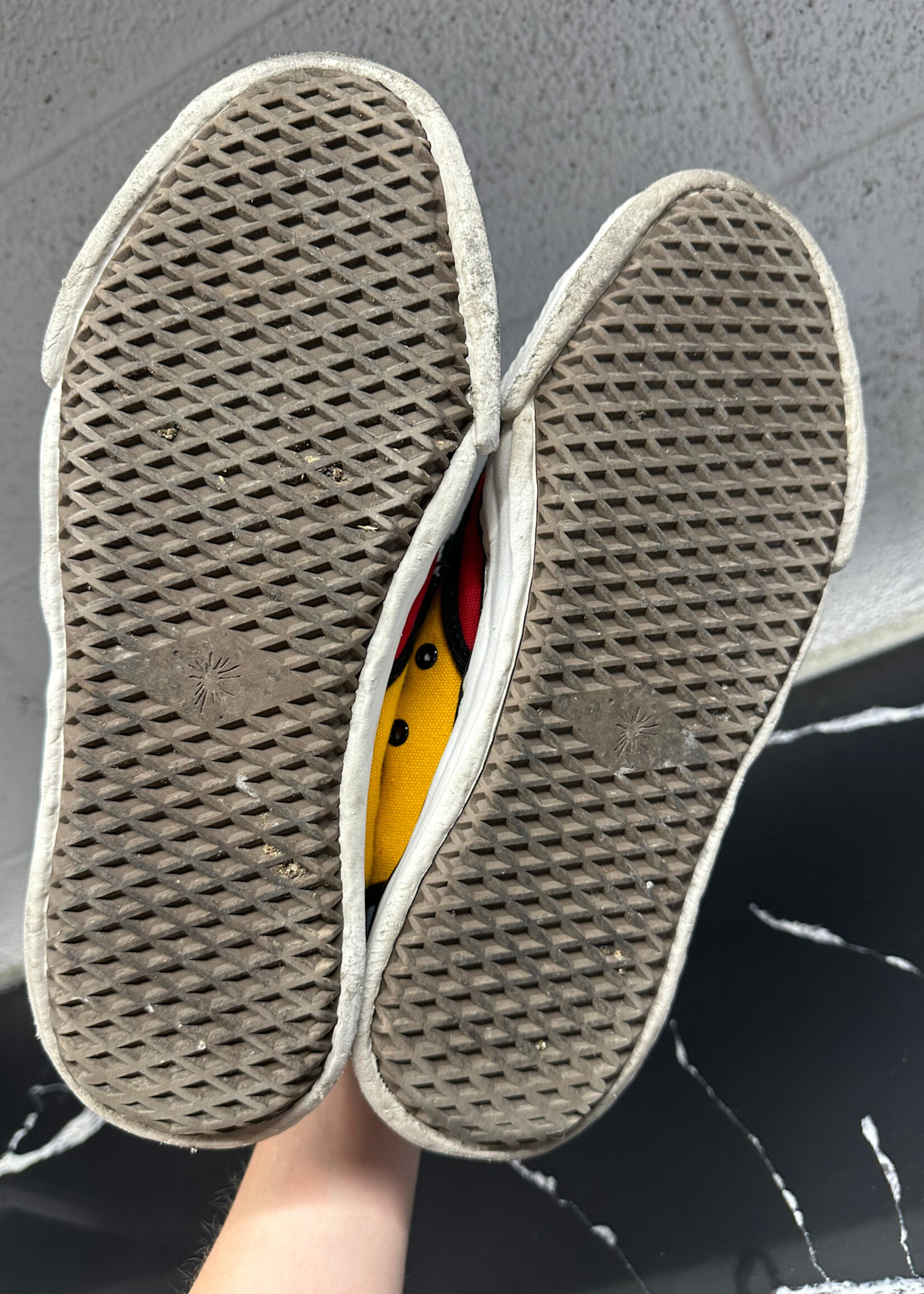 Maison Mihara Rainbow Sneakers Masc 11