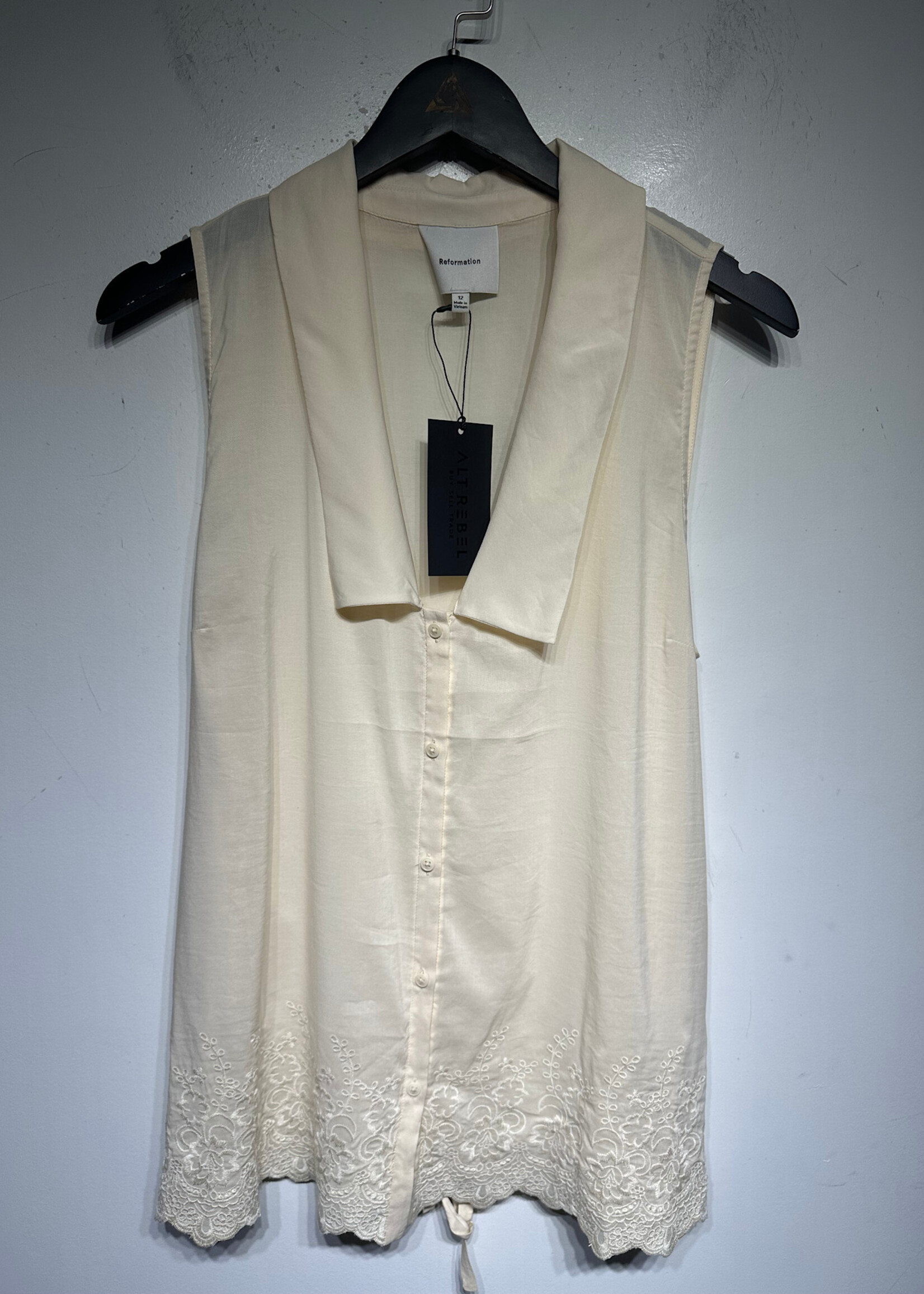 Reformation Cream Embroidered Set 12/L