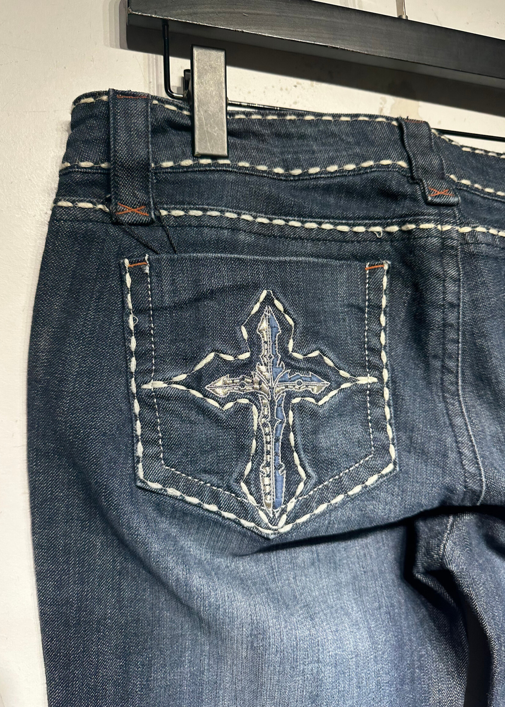 Cello Jeans NWT Flared Cross Back Patch Jeans Fem 30