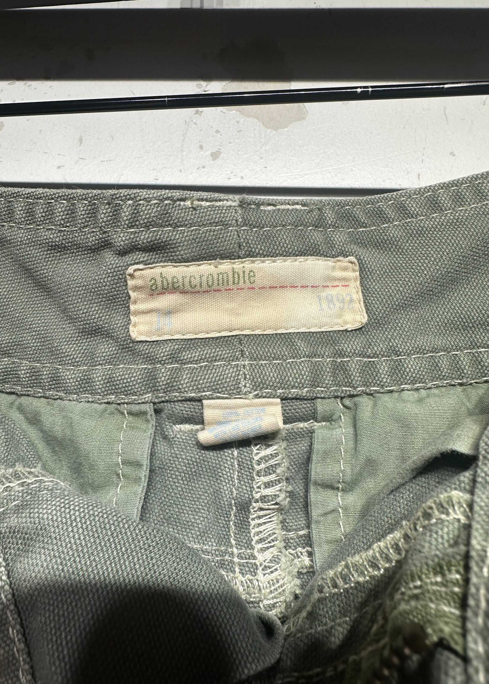 Abercrombie and Fitch Olive Green Mini Skirt Fem 25