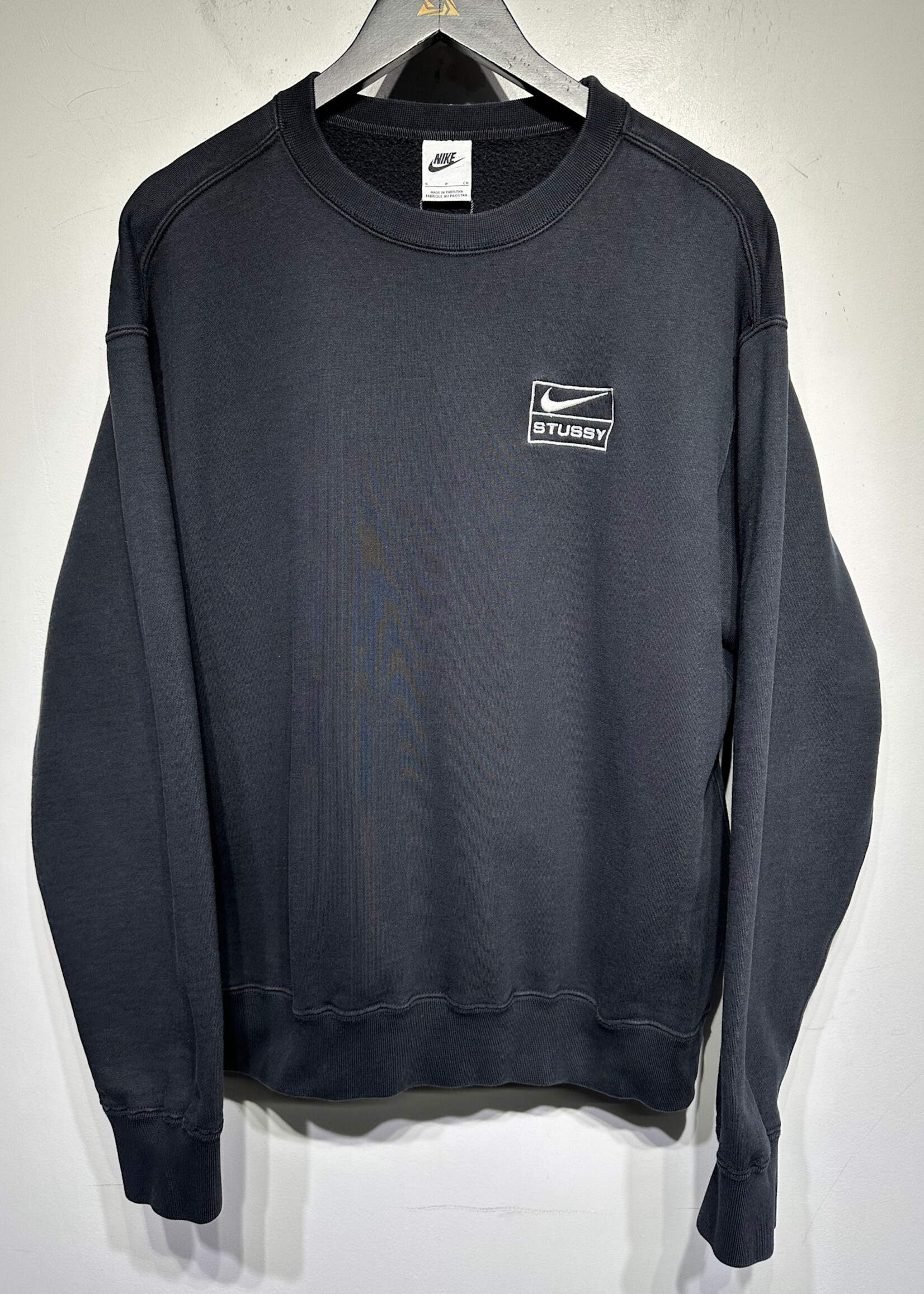 Stussy Nike Black Oversized Sweater Masc S