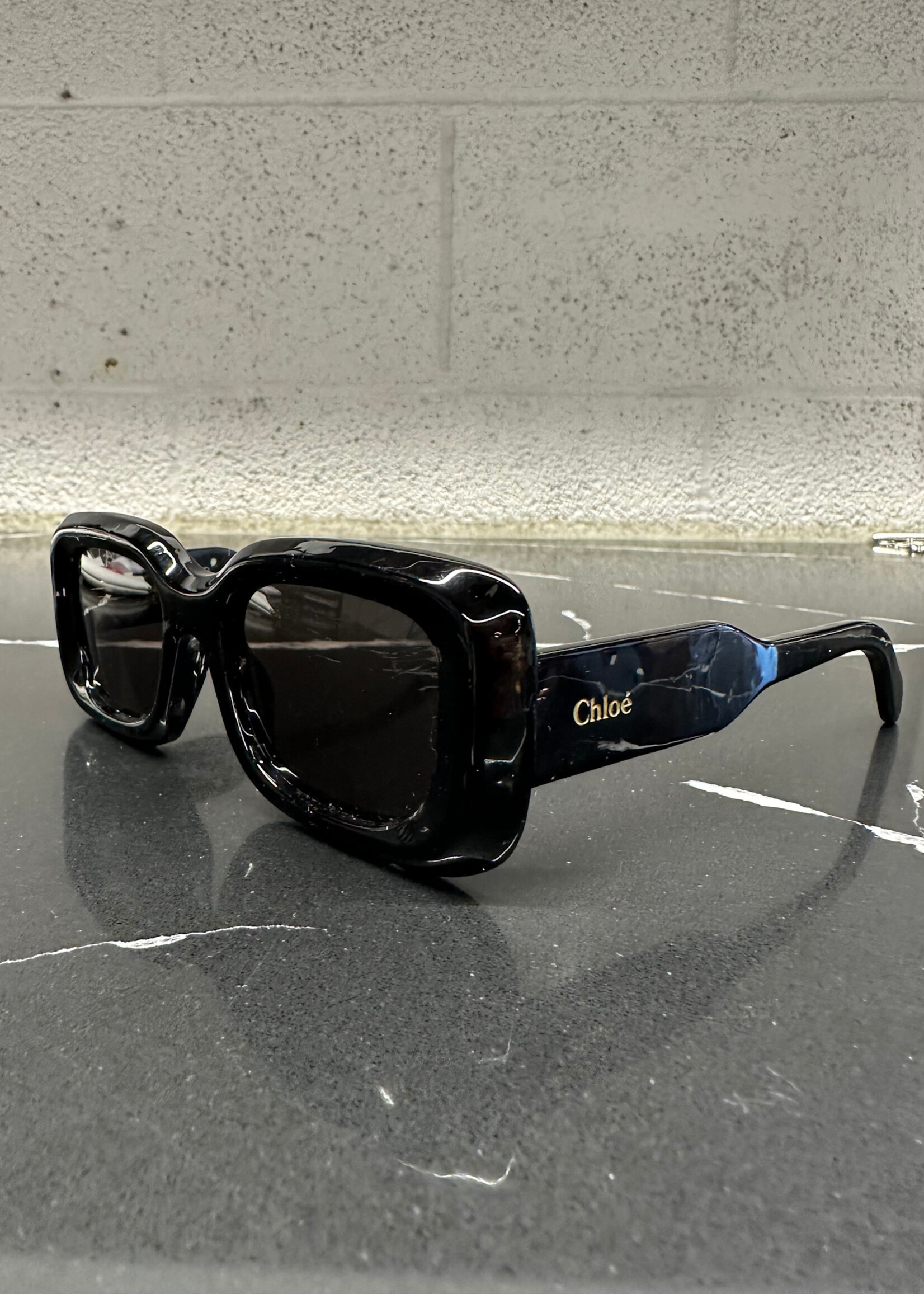 Chloe CH0188S With Case