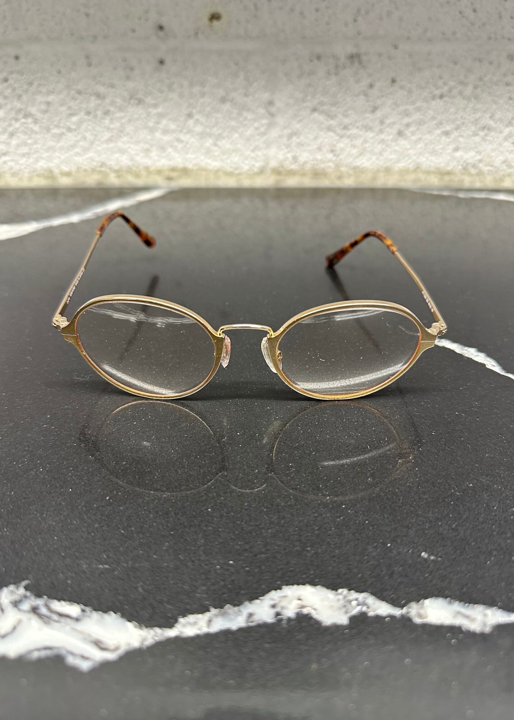 Tom Ford Oval Shaped Gold Lenses