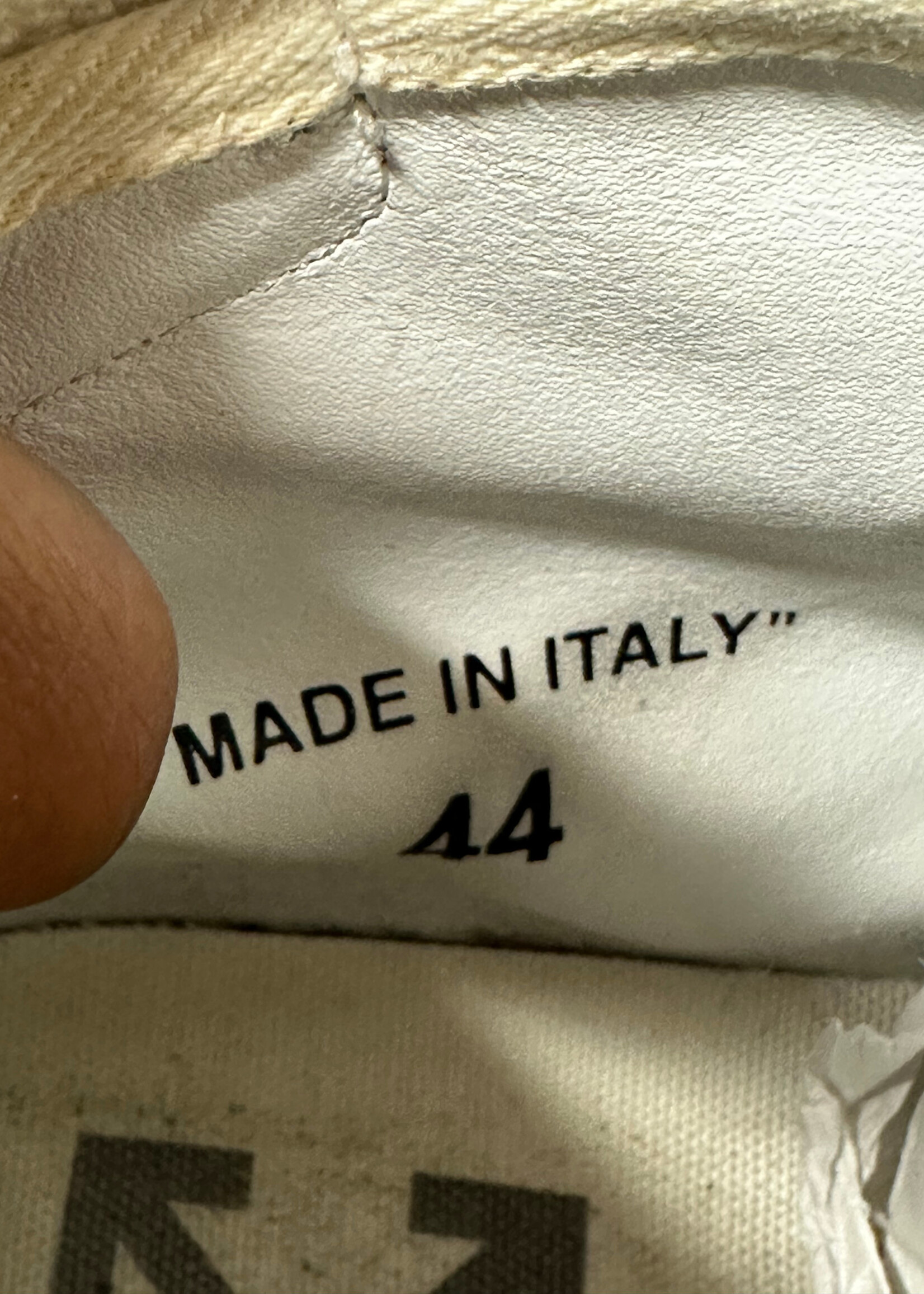 Off White Low 3.0 White / Green Sneakers Masc 10.5