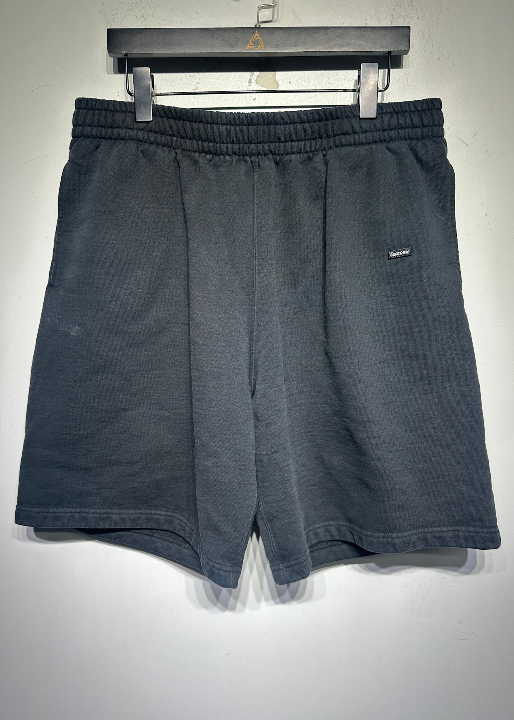 Supreme FW26 Black Mini BOGO Shorts L/32