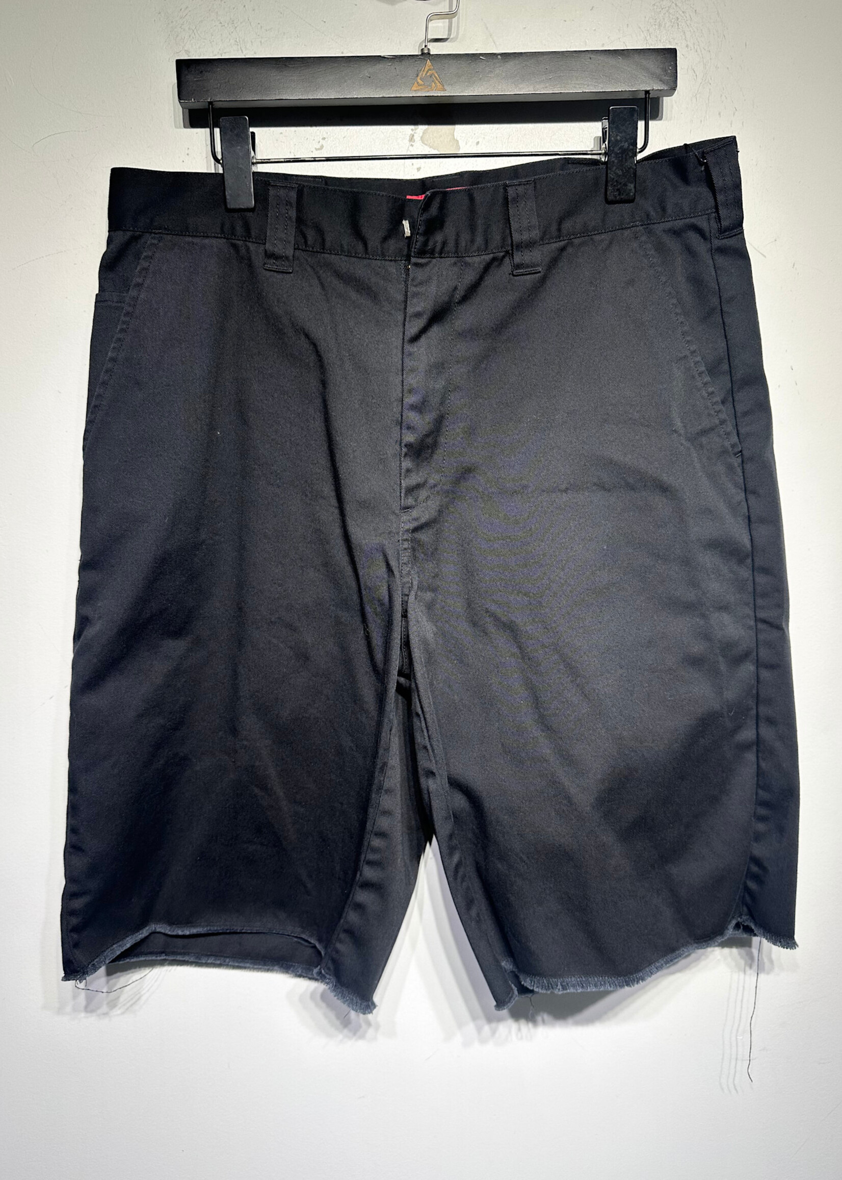 Supreme SS25 Black Canvas Work Short Masc 32