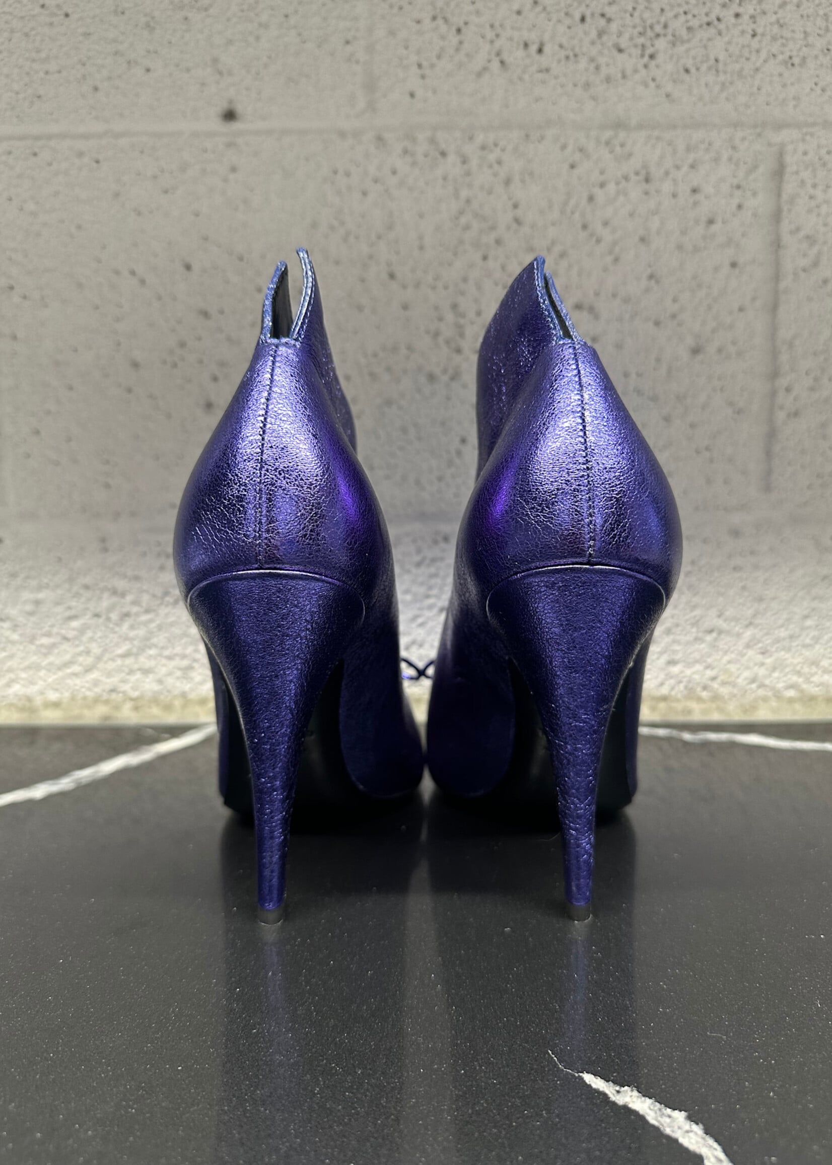 Tom Ford Purple Metallic Stilleto Fem 9