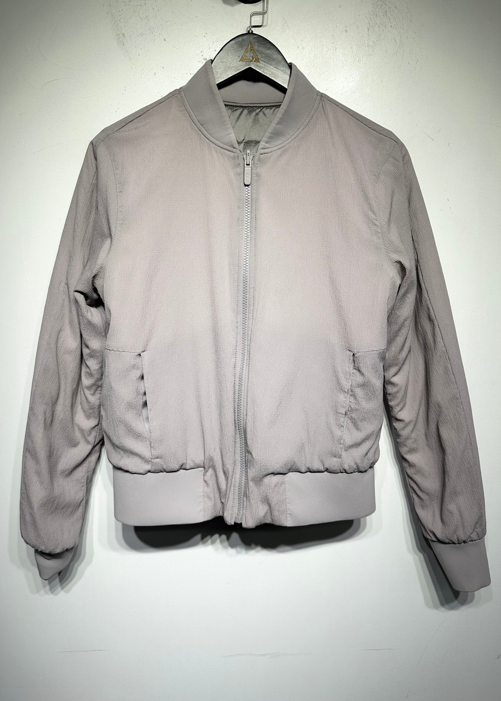 Lululemon Reversible Satin Silver Puffer Z/U S
