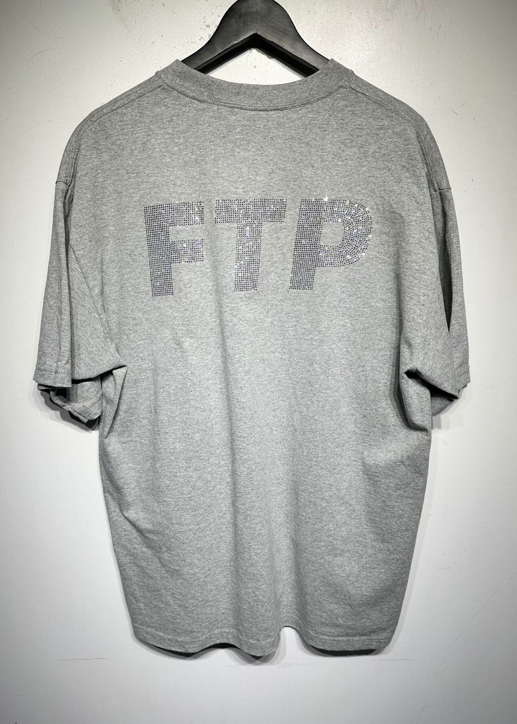 FTP Bedazzled Grey Tee Masc XL