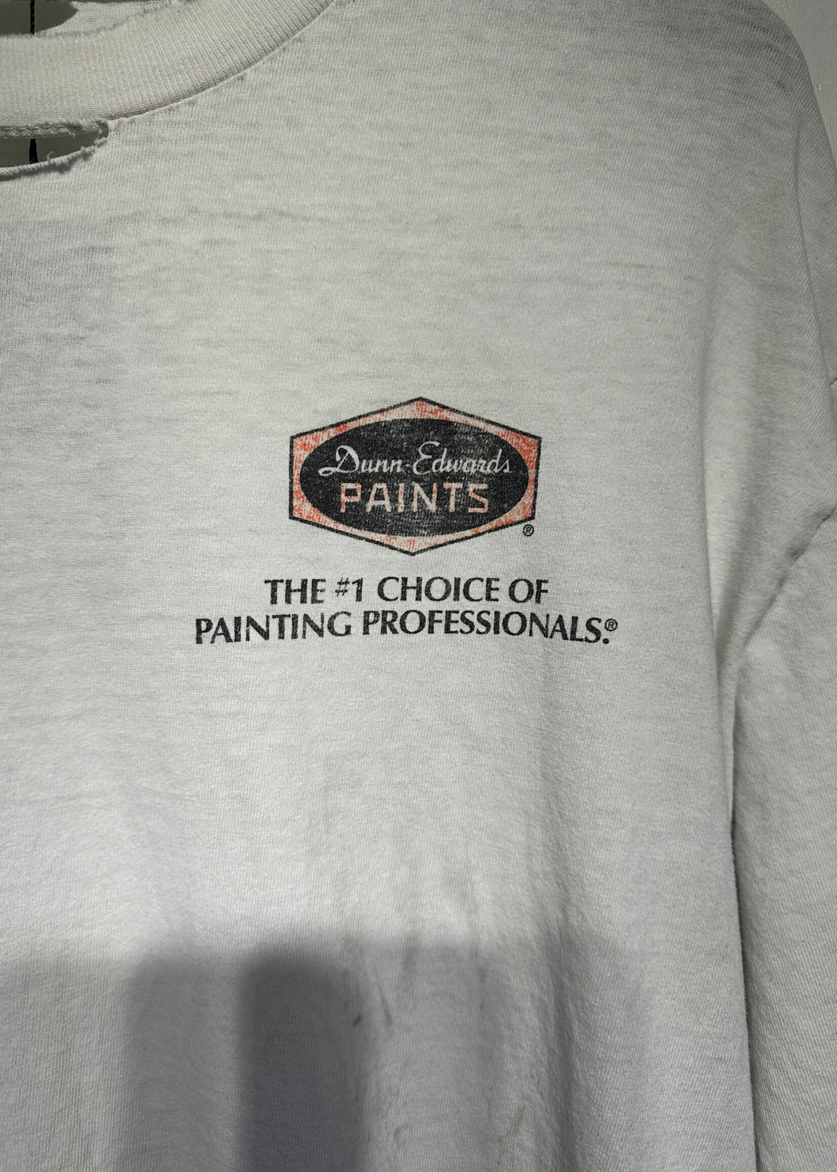 Dunn Edwards Paint White Distressed LS Tee L Masc AS IS