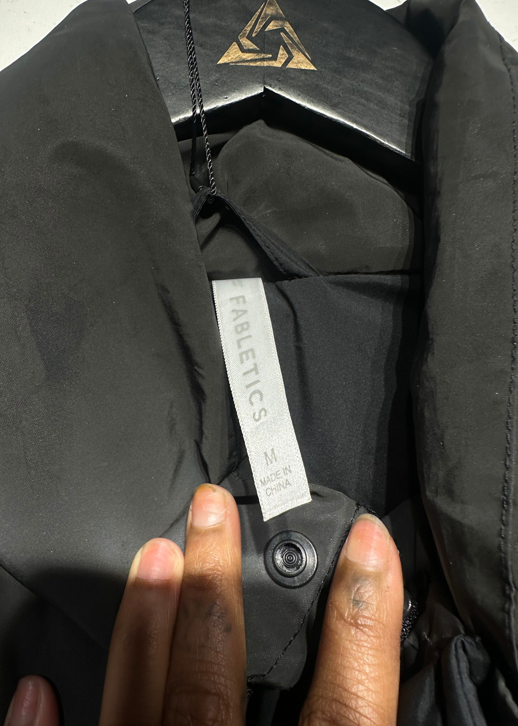 Fabletics NWT Black Puffer Jacket Masc M
