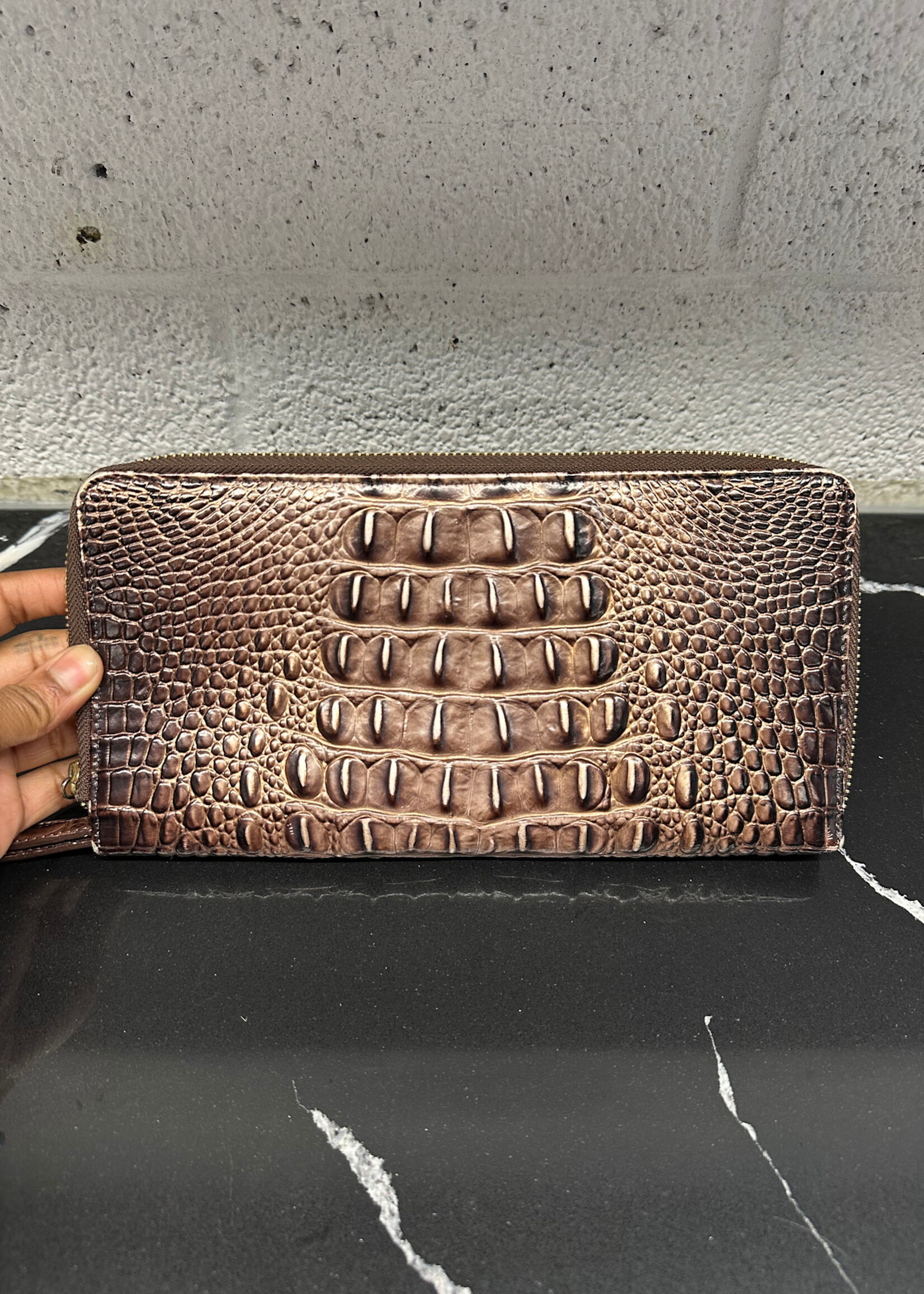 Brahmin Daisy Wristlet