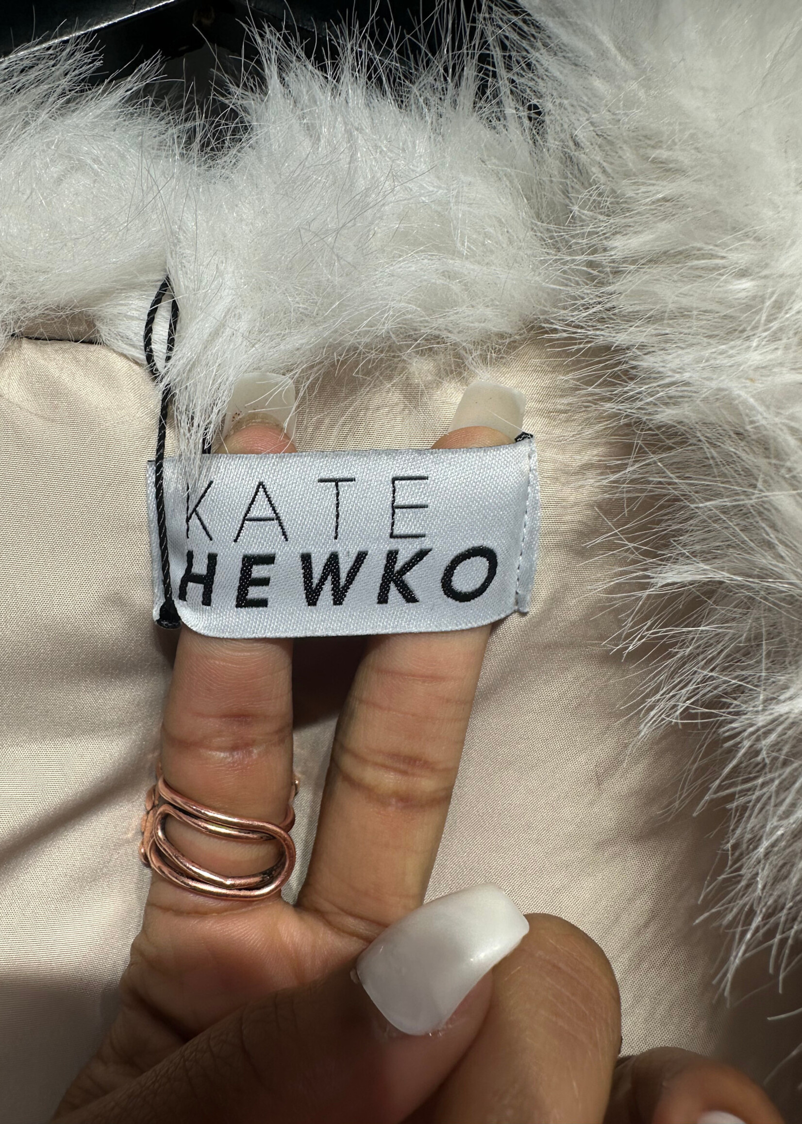 Kate Hewko White Fuzzy Sequin Fringe Jacket Fem L/XL