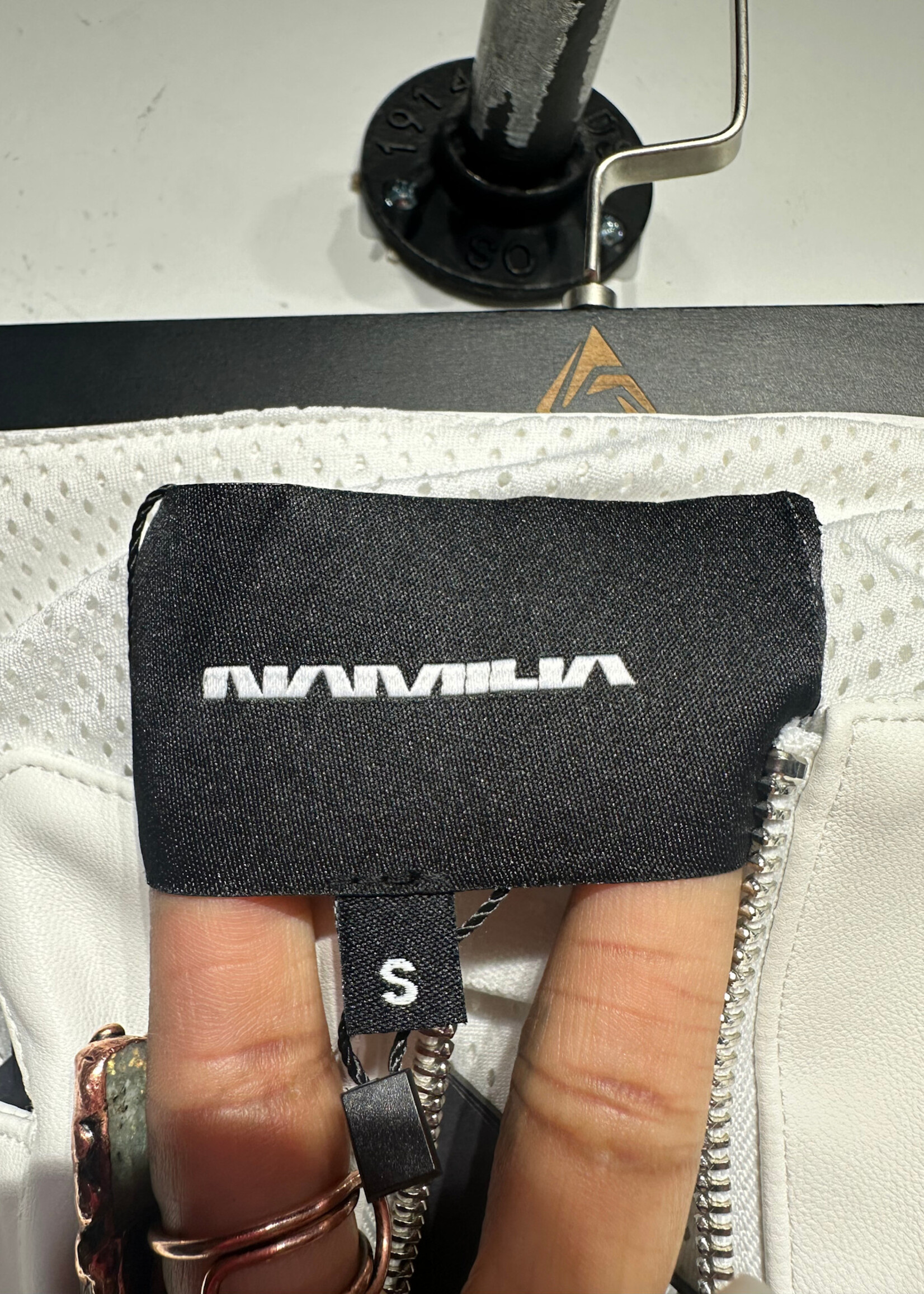 Namilia Oversized Thong Pants White Fem 31