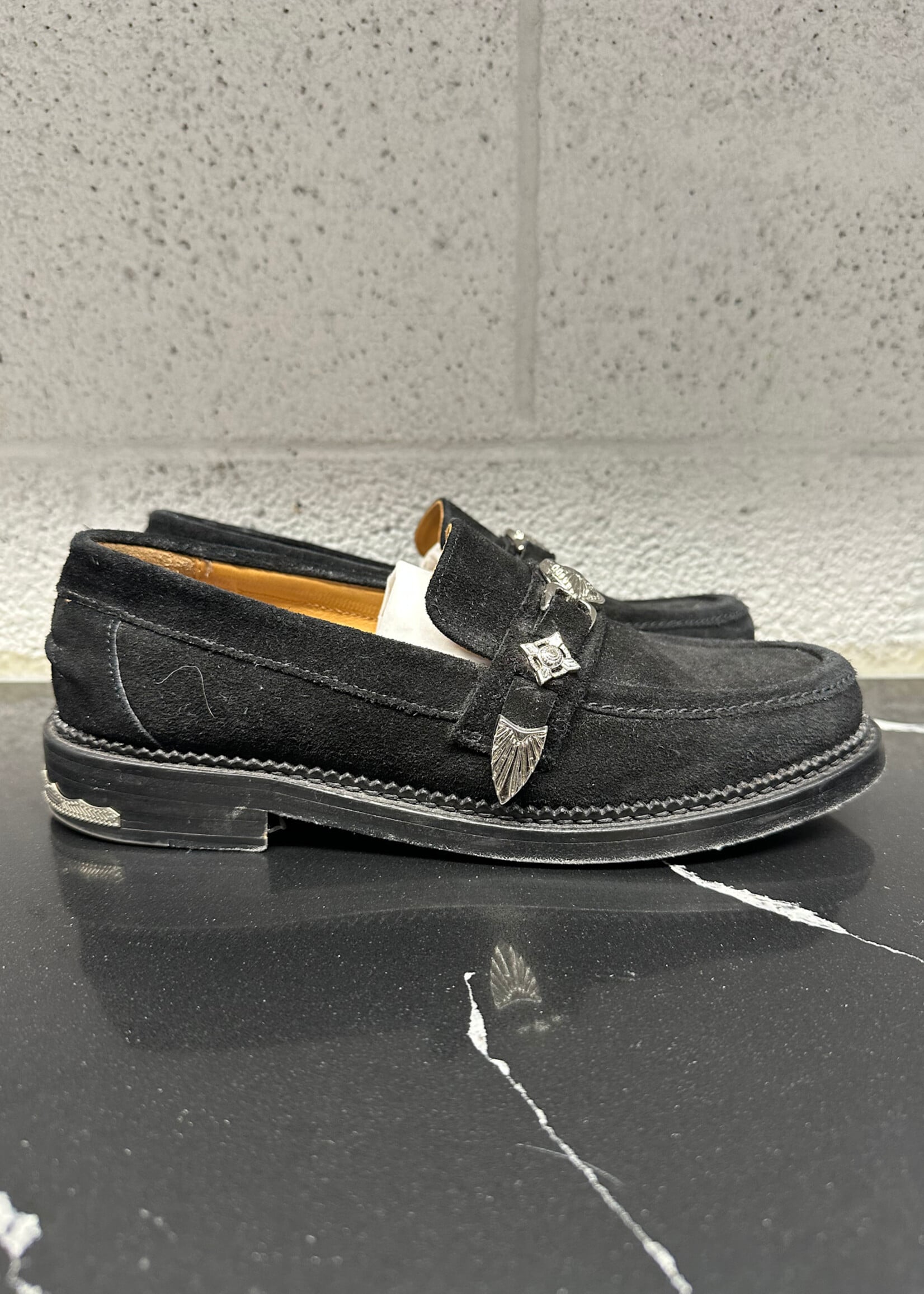 Toga Virgils Black Suede Loafers W Hardware Fem 10
