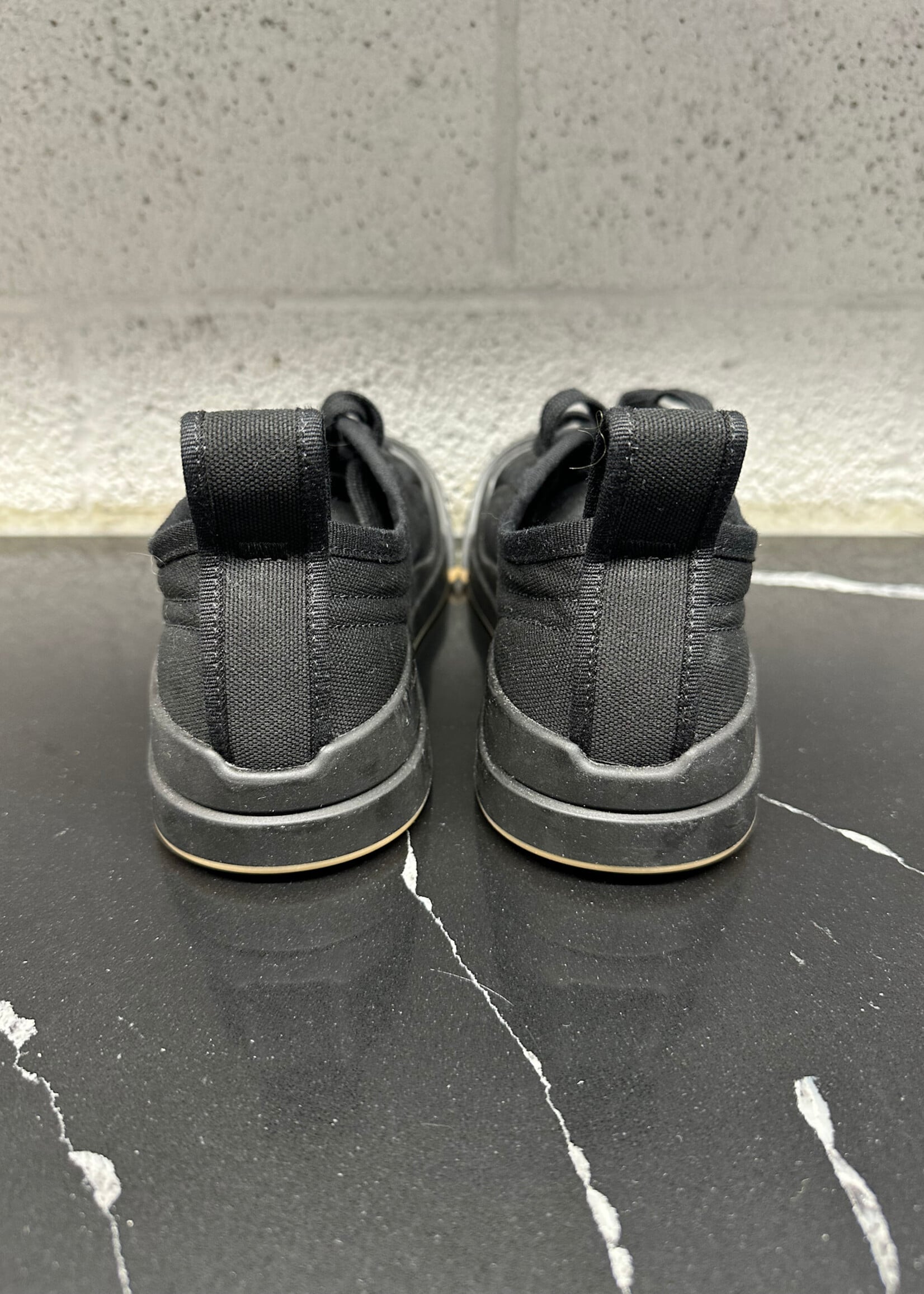 Bottega Black Low Top Sneakers 39.5/8.5