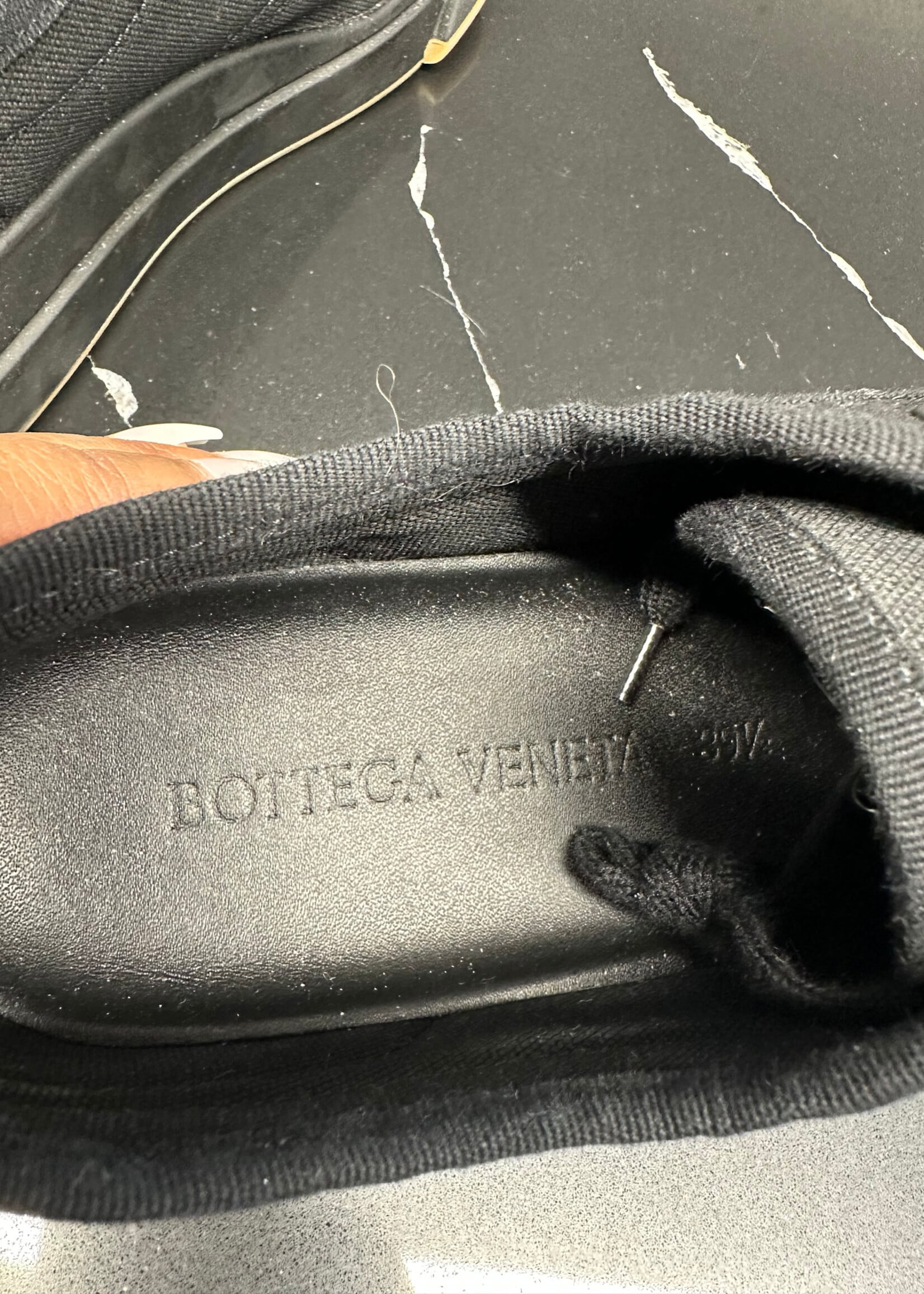 Bottega Black Low Top Sneakers 39.5/8.5