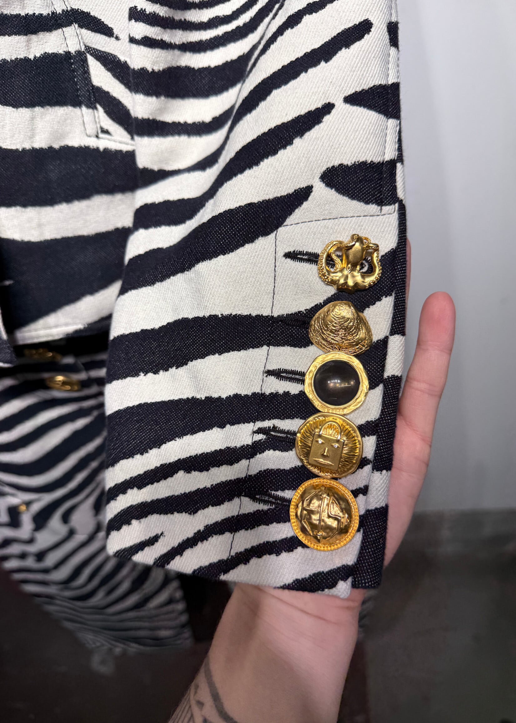 Schiaparelli SS/25 Zebra Hourglass Blazer Fem L