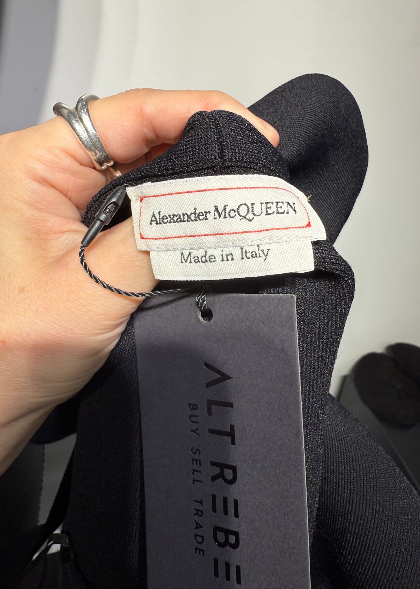 Alexander McQueen Black Ruffle Neck Tank Fem L