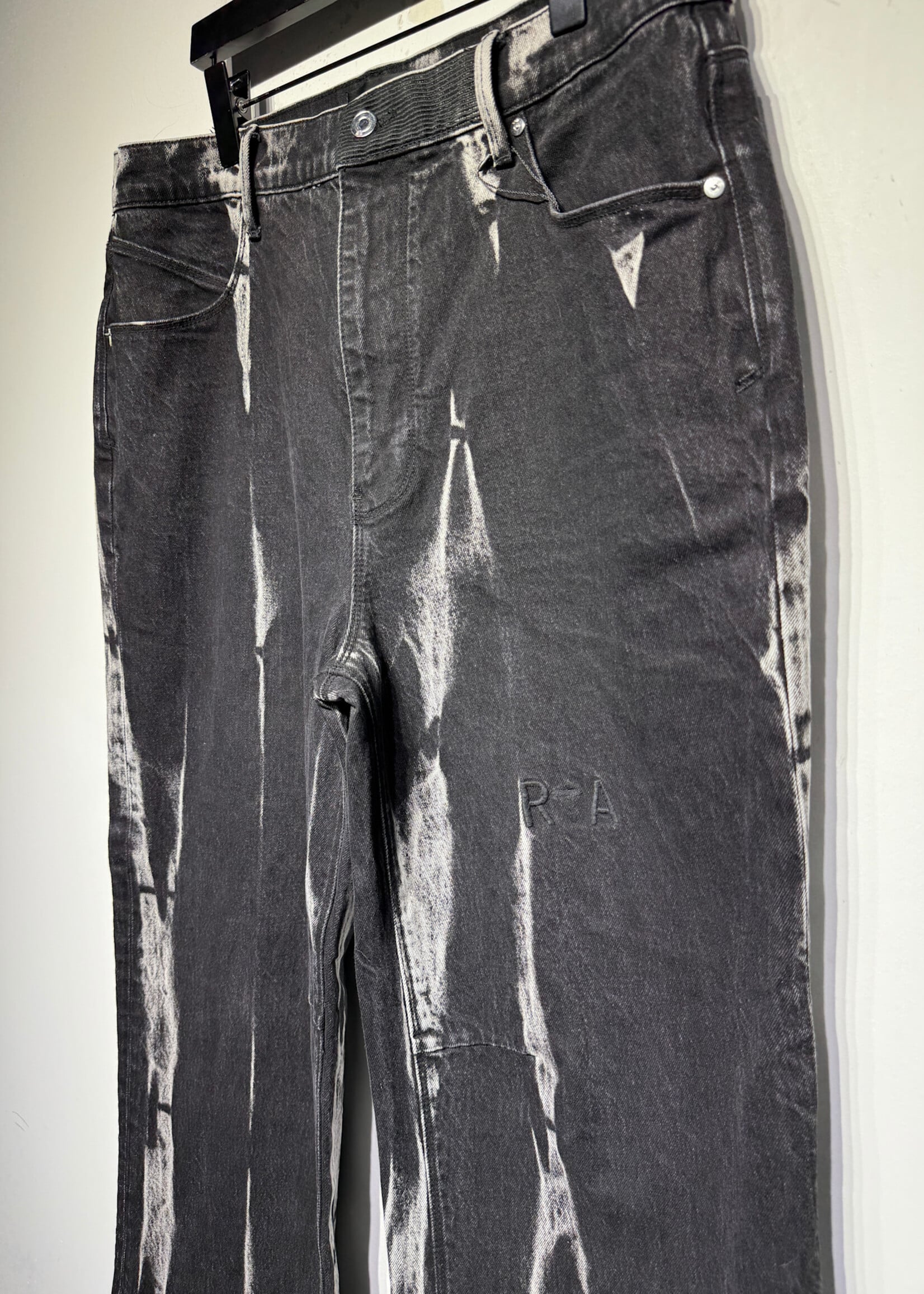 RTA Black Wide Leg Jeans w White Streaks Masc 36
