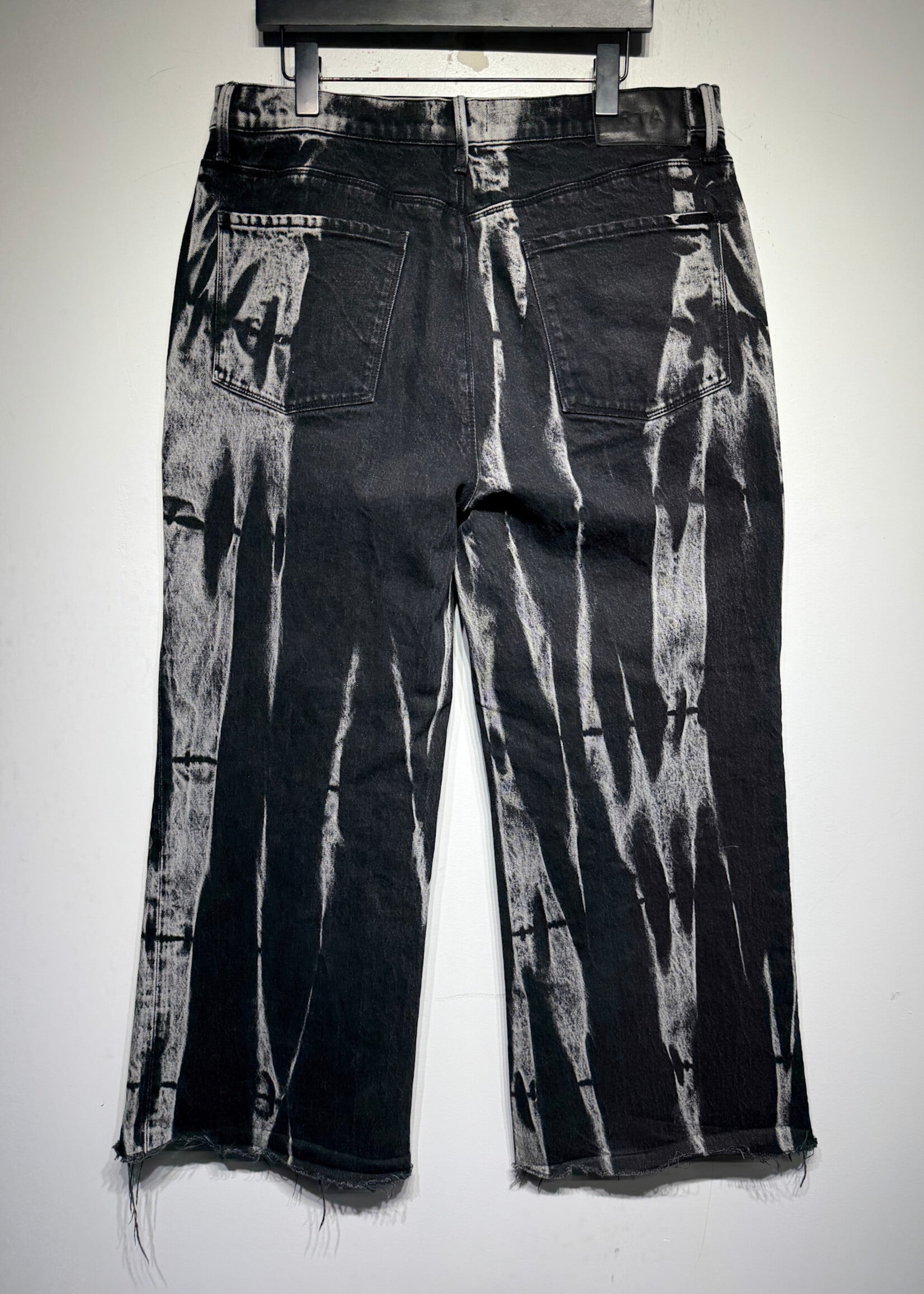 RTA Black Wide Leg Jeans w White Streaks Masc 36