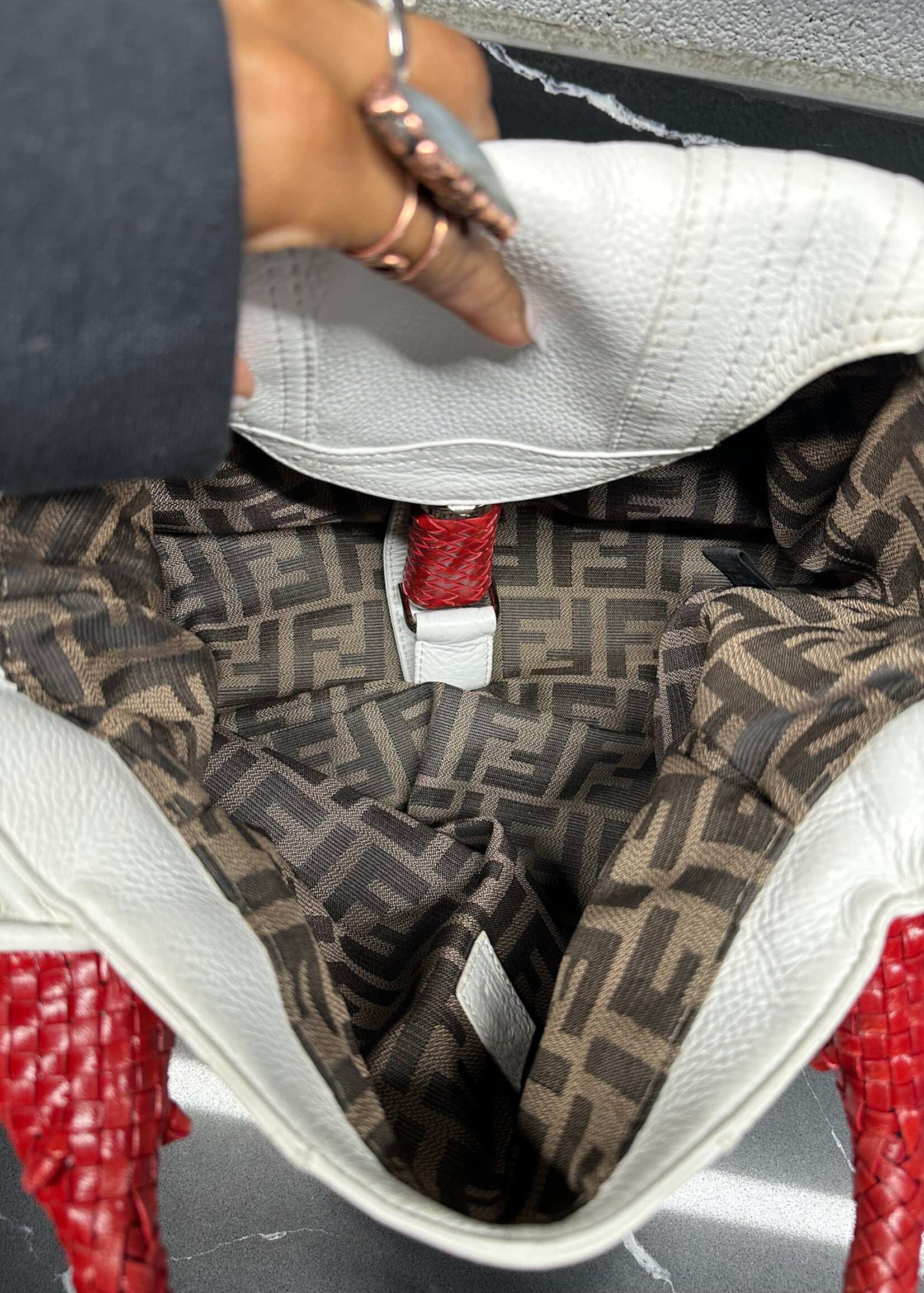 Fendi ISPY White / Red Handbag
