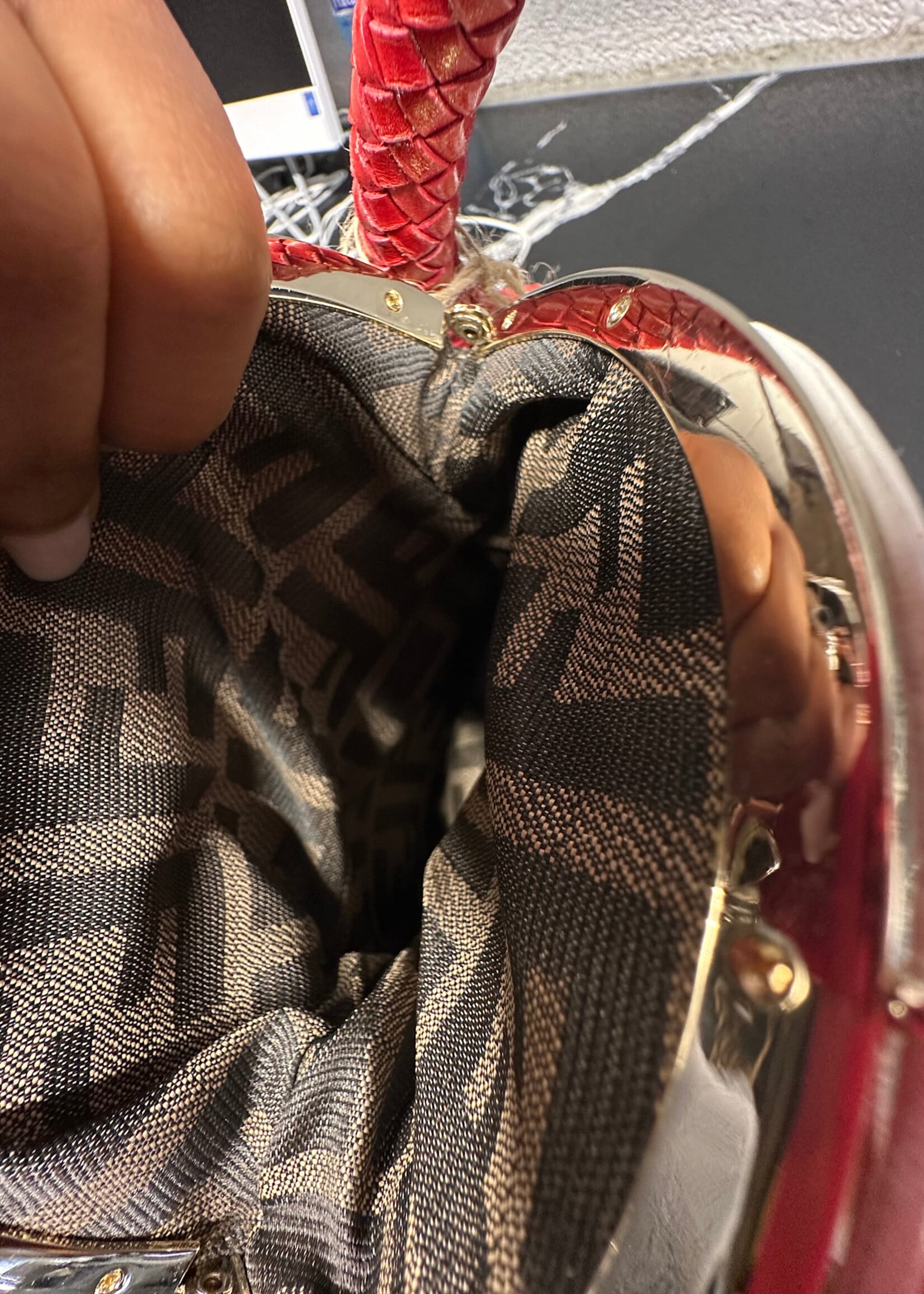 Fendi ISPY White / Red Handbag