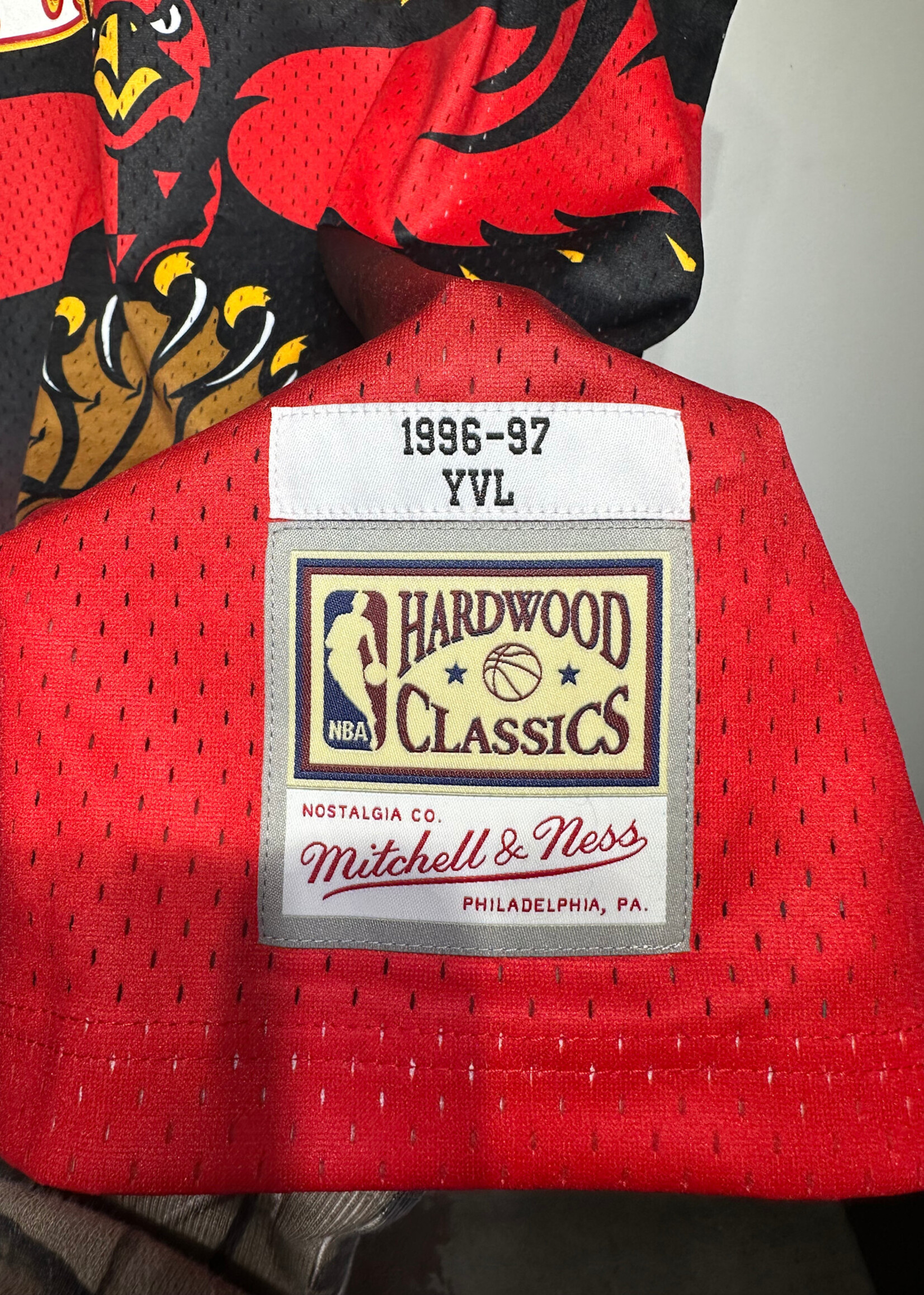 M&N NWT Opium ATL Hawks Jersey XXL