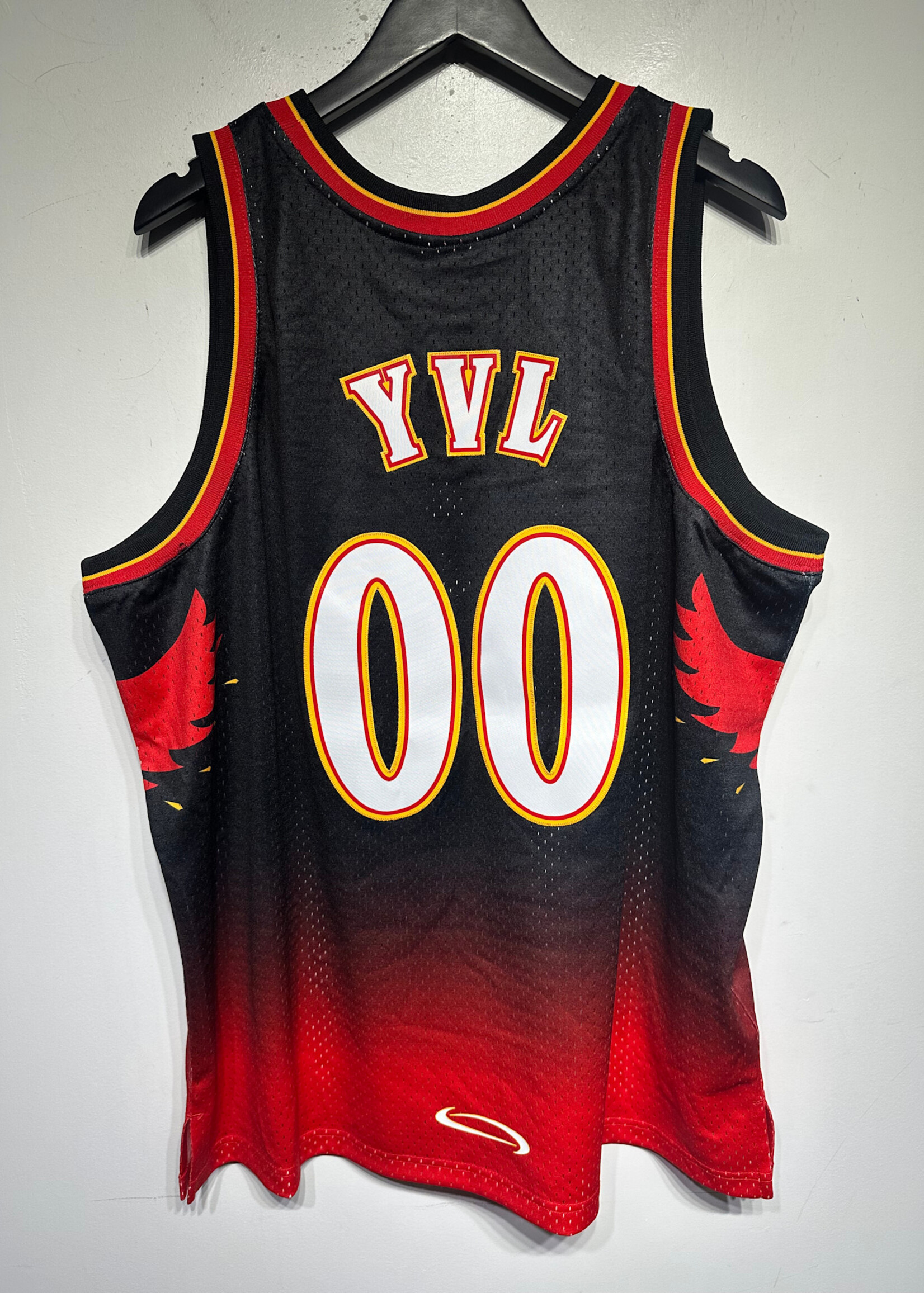 M&N NWT Opium ATL Hawks Jersey XXL