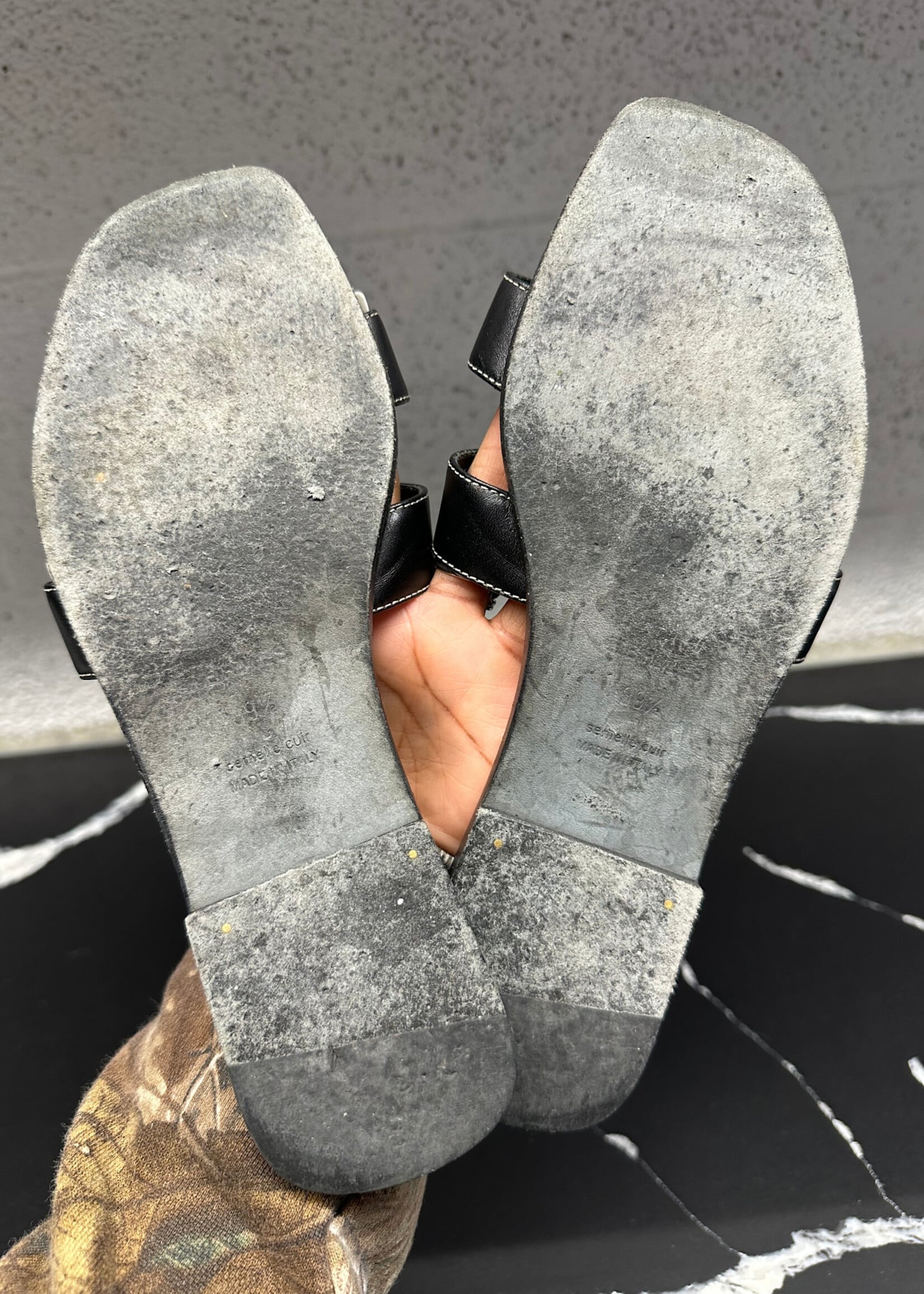 Hermes Oran Black Leather Sandal 39.5/8.5