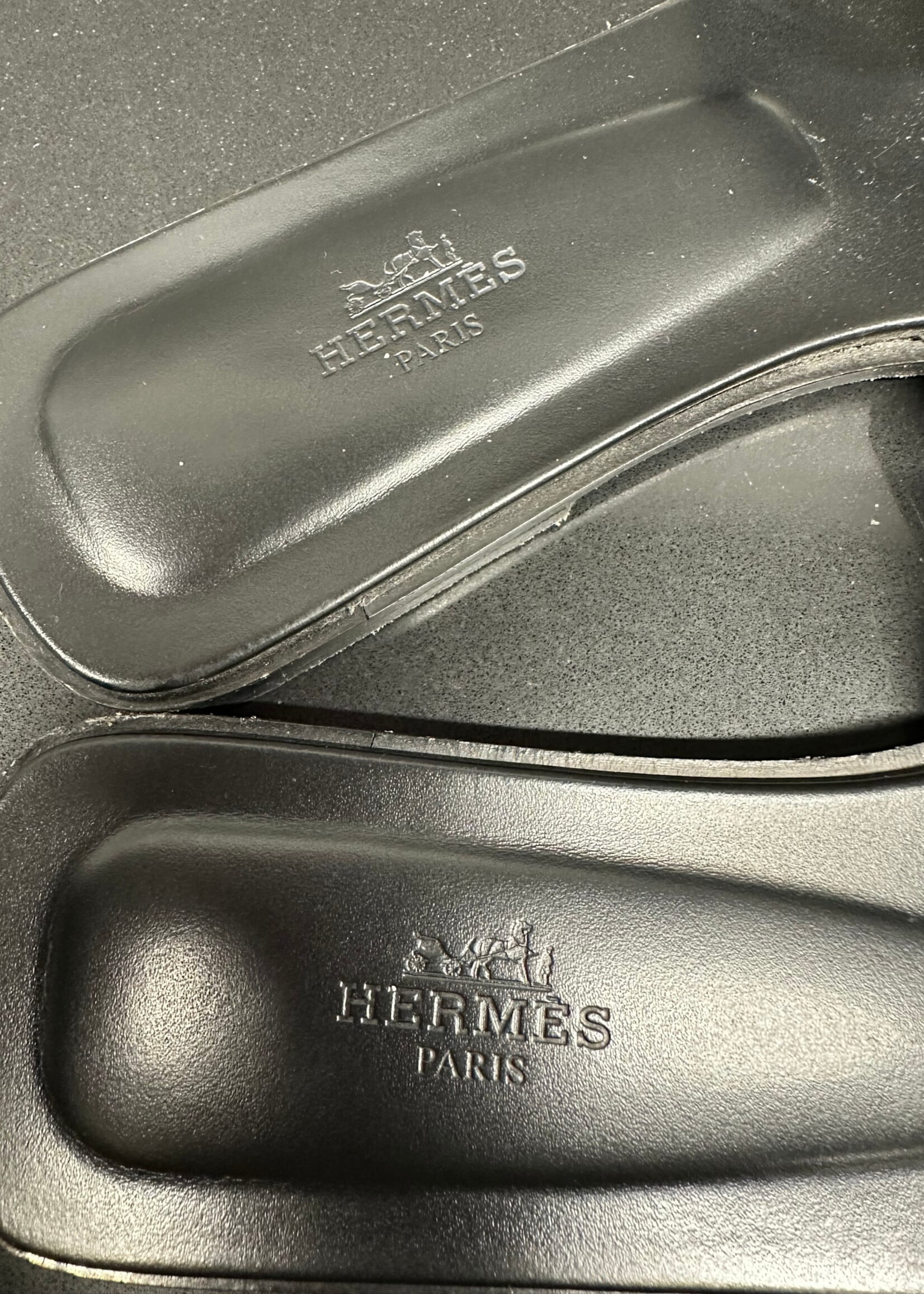 Hermes Oran Black Leather Sandal 39.5/8.5