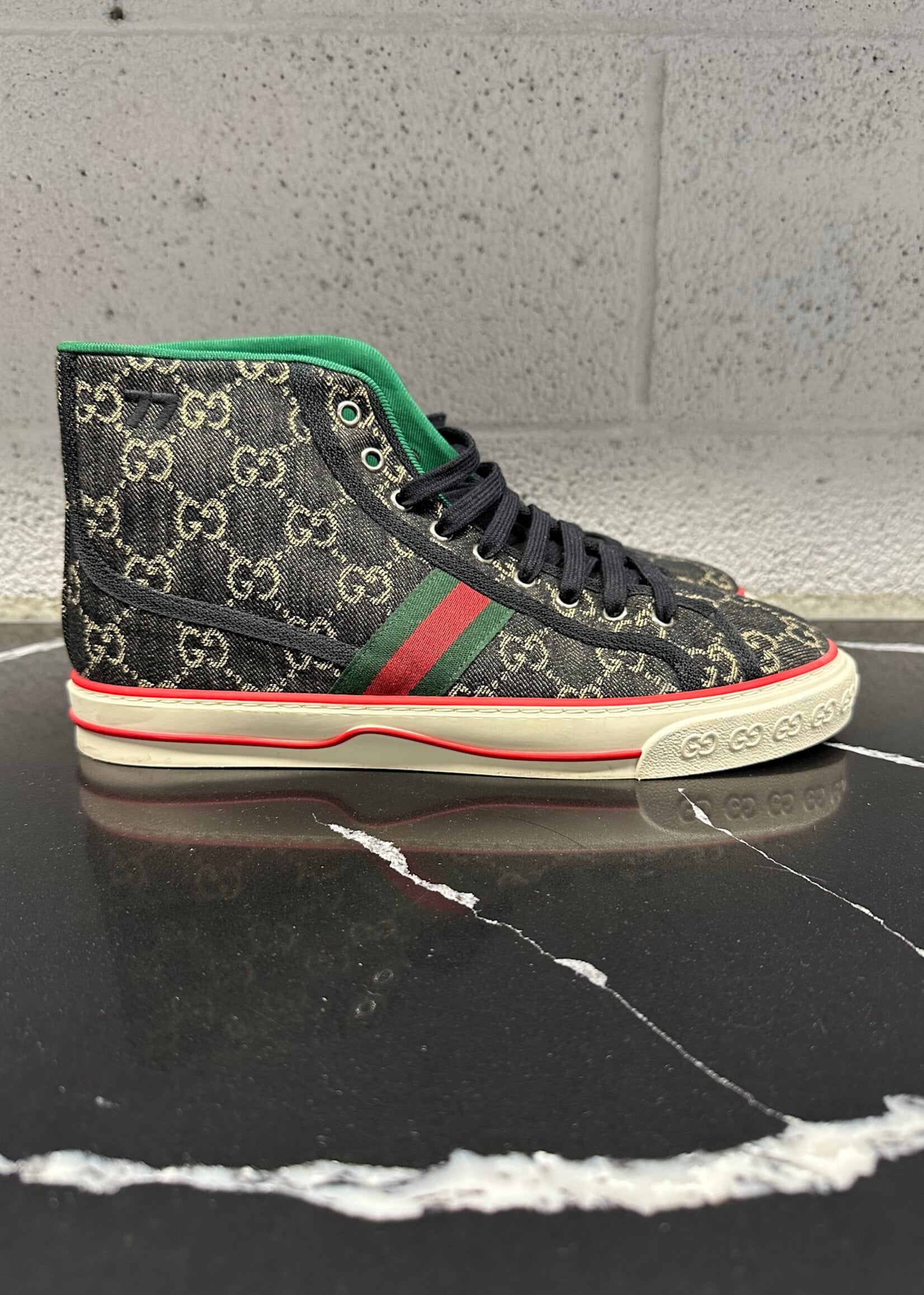 Gucci 1977 Black Monogram Hi Top Sneakers Masc 9.5
