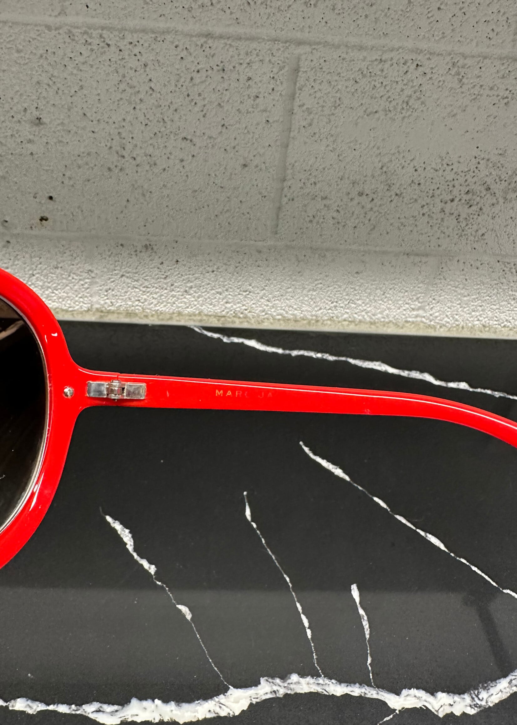 Marc Jacobs Red Shield Glasses W CASE
