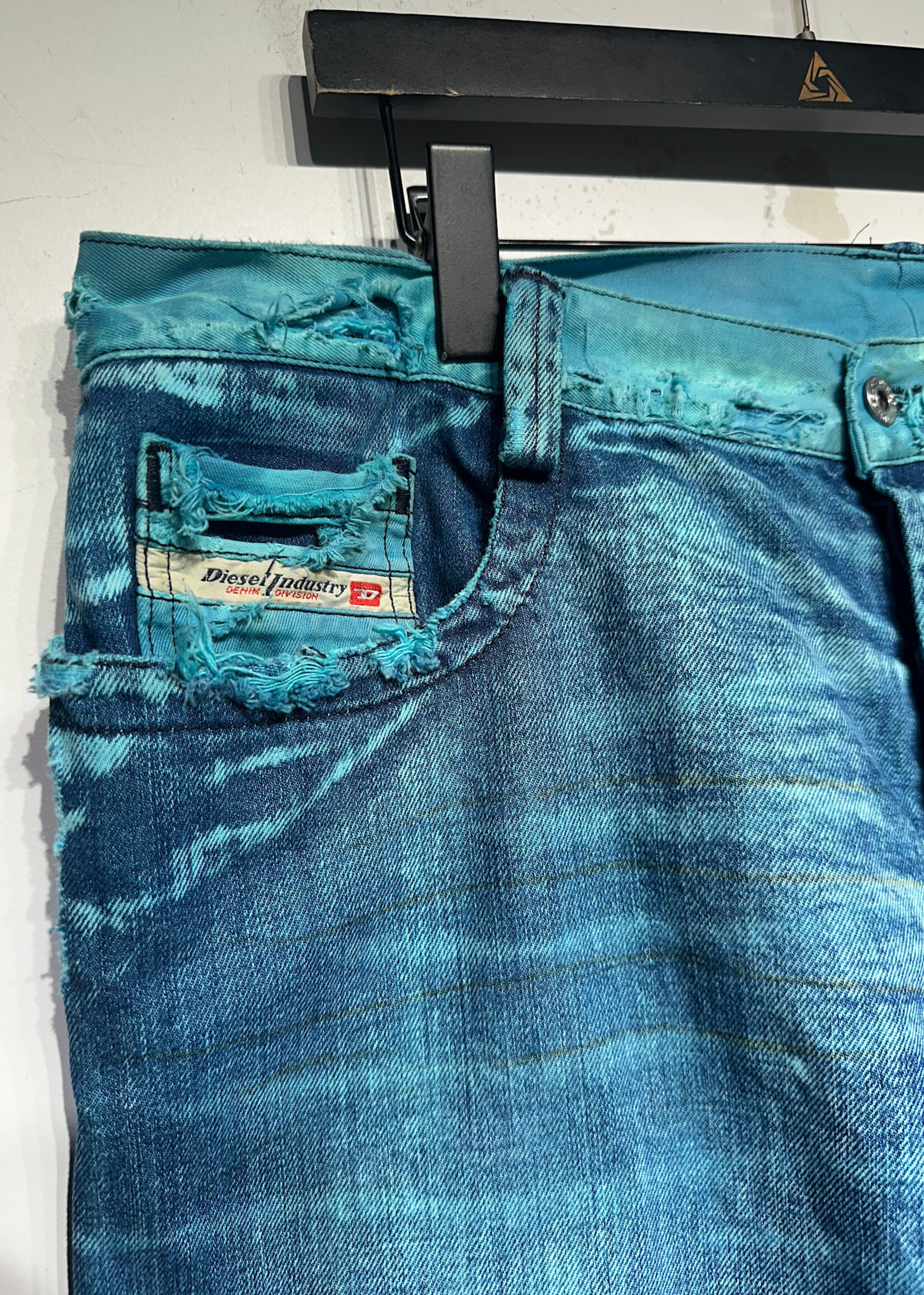 Diesel Turquoise Wash Whiskered Jeans Masc 38