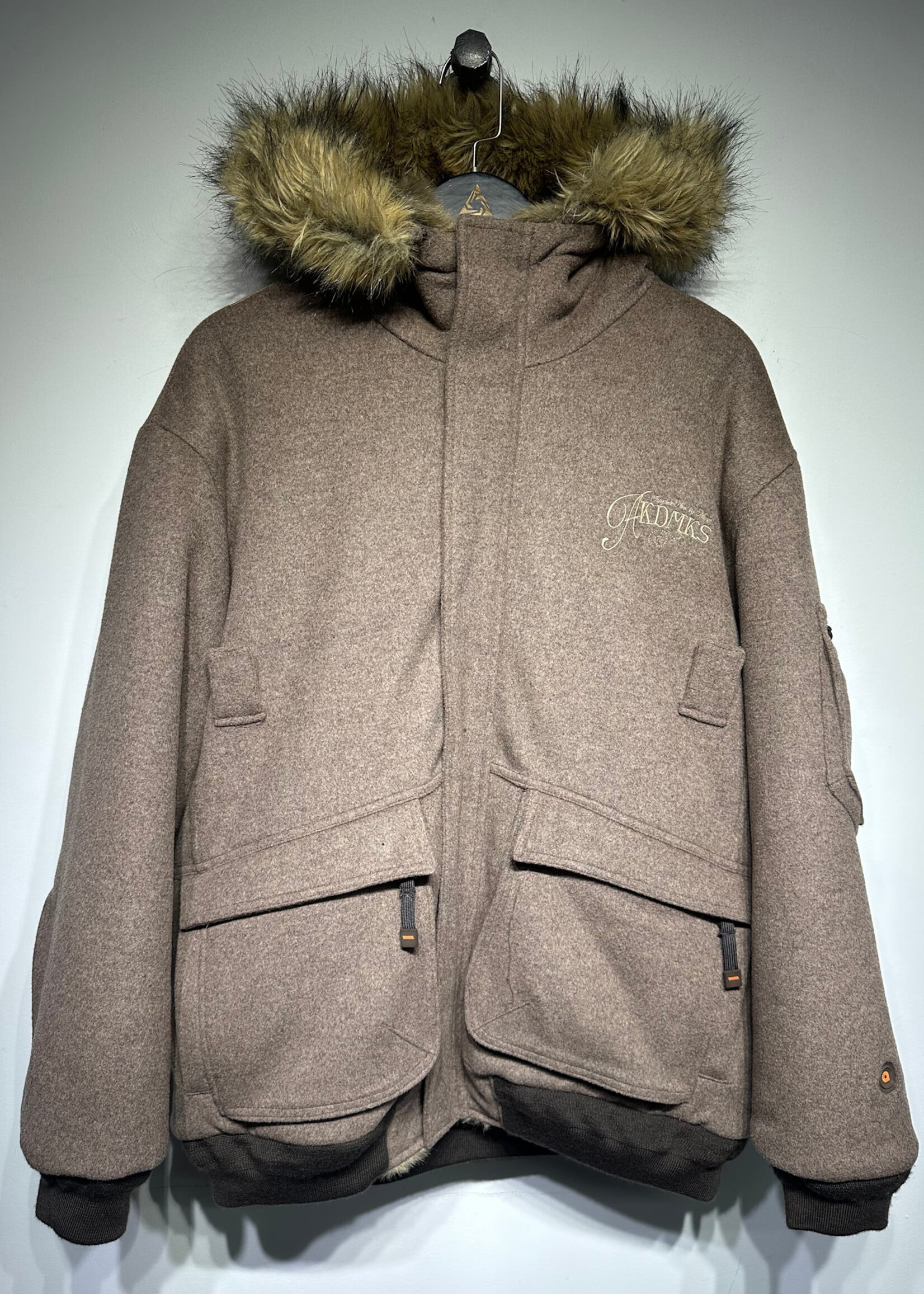 Akademiks Grey Wool / Faux Fur Reversible Coat Masc XL