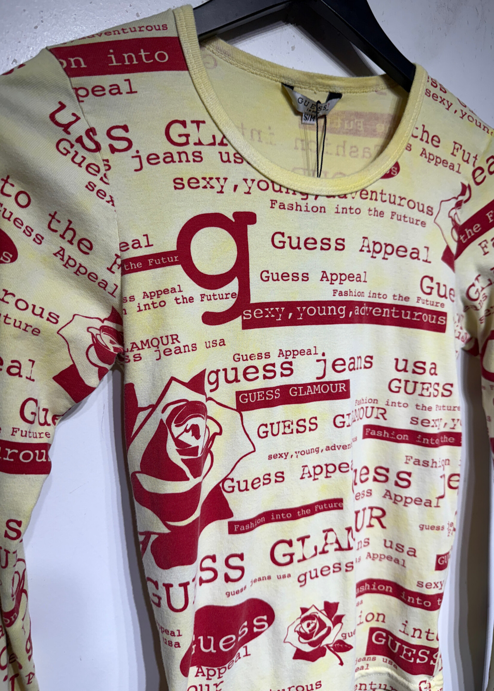 Guess Jeans Sexy Young Printed Text LS S/M