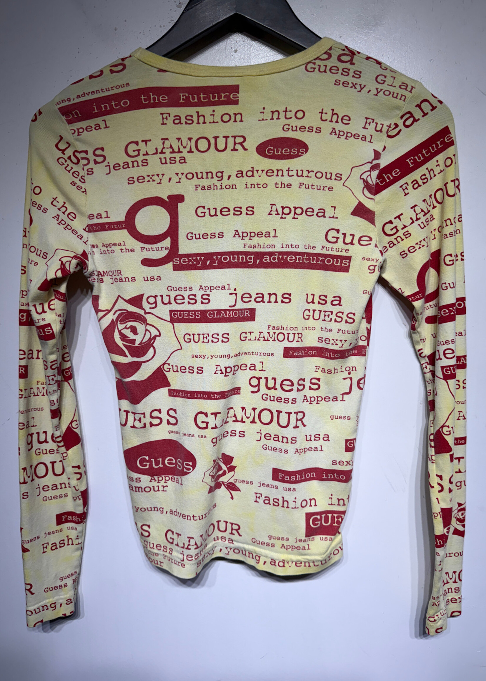 Guess Jeans Sexy Young Printed Text LS S/M