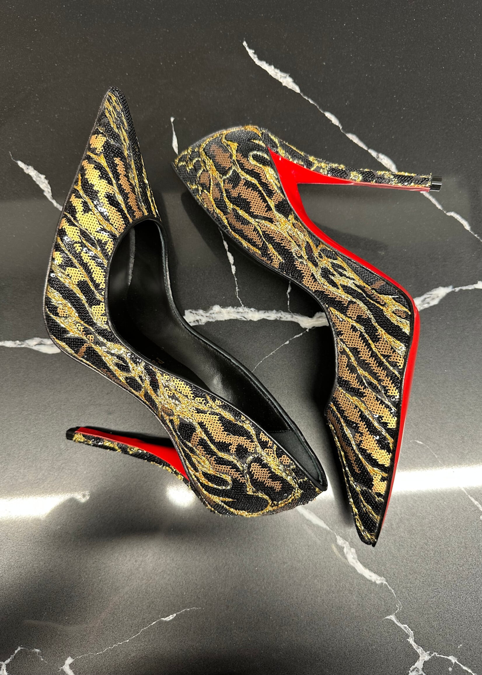 NIB Louboutin 'Miss Z' Stilettos (Retail: $1695) 38/7.5