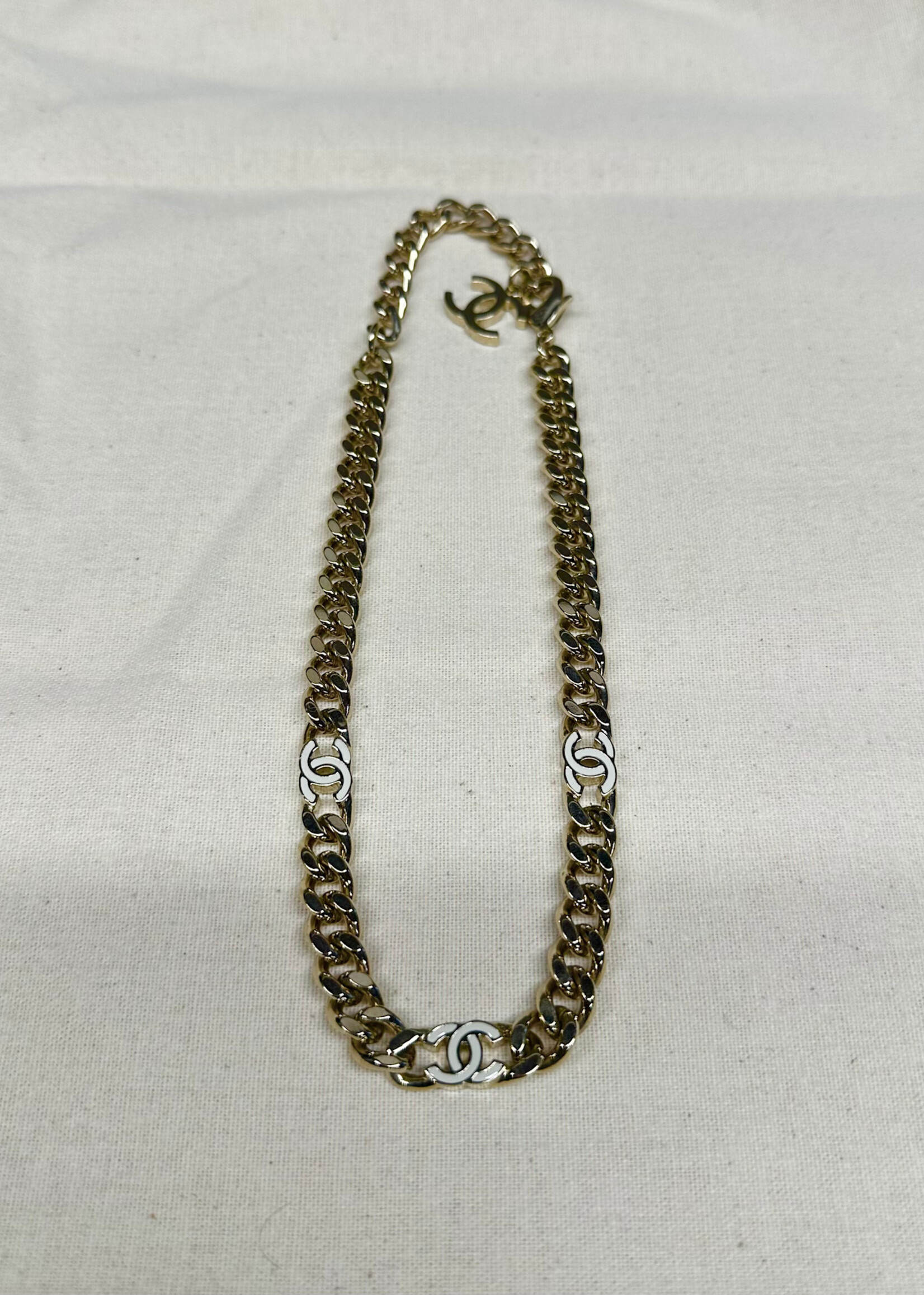 Chanel 2022 Gold/White CC Link Necklace